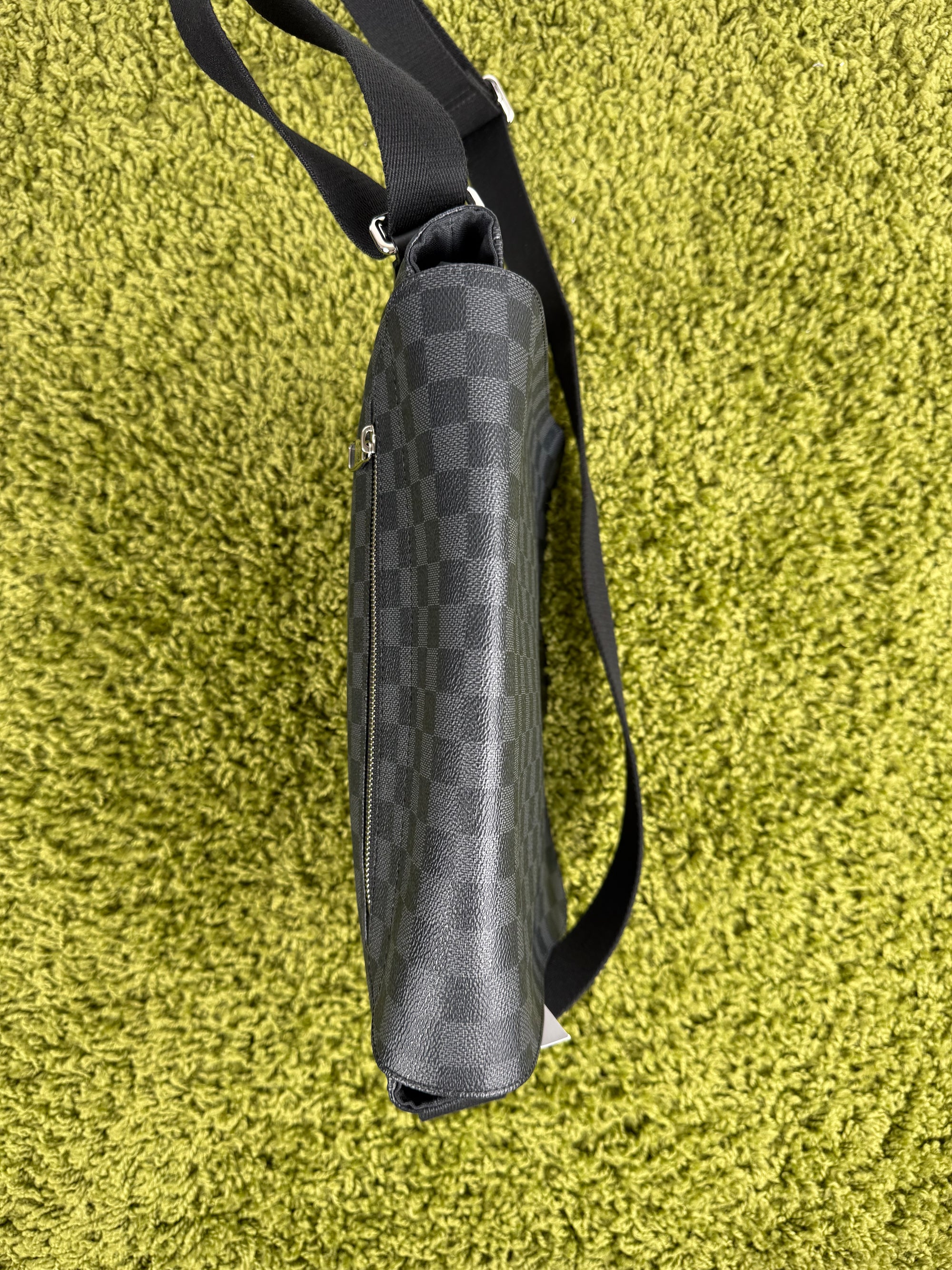 Borsello Messenger District Louis Vuitton Grigio