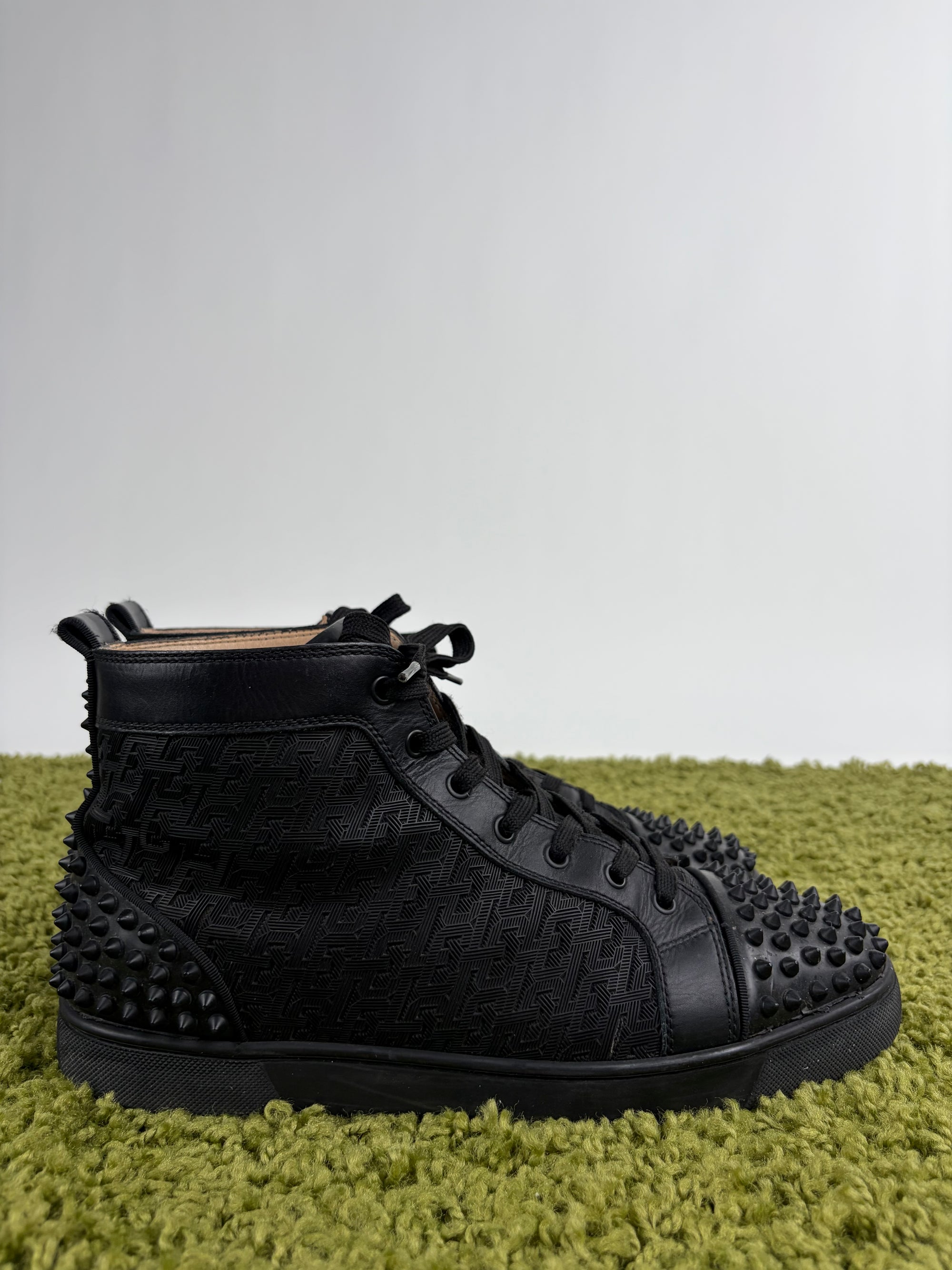 Louboutin alte Size 44 nere