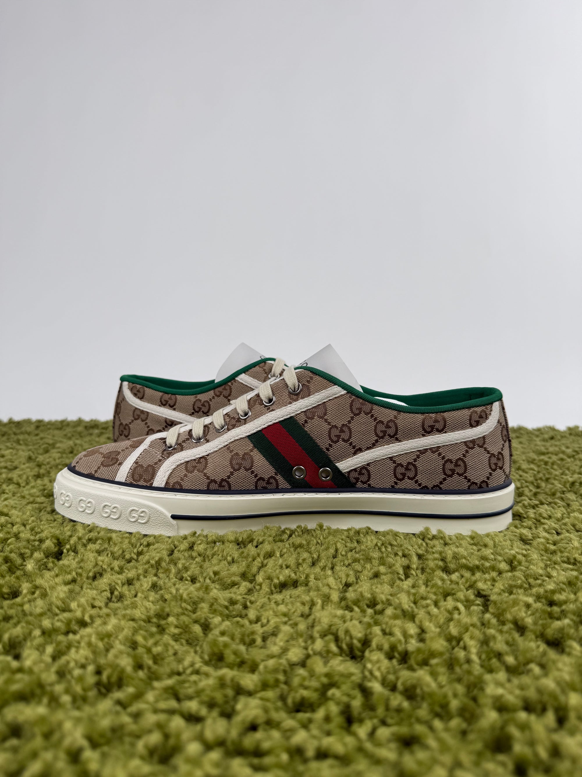Gucci Tennis Beige 11+
