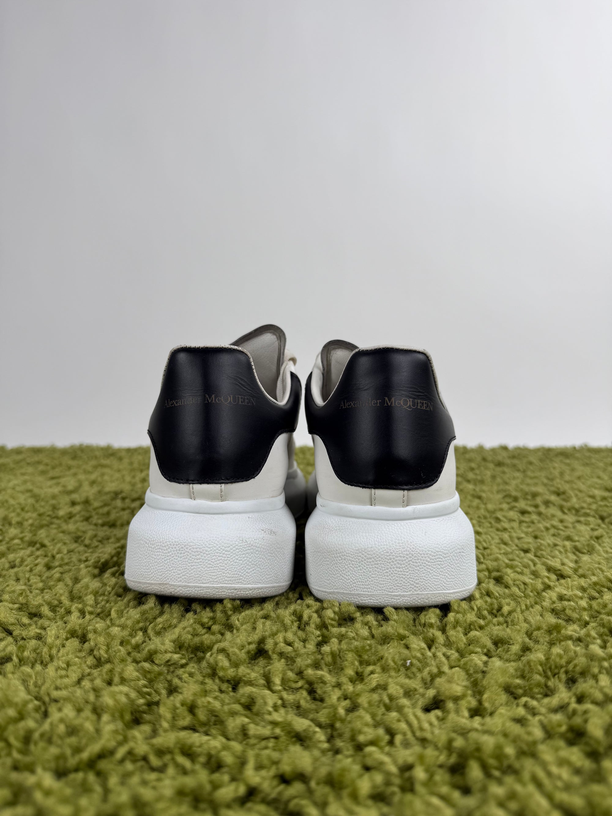 Alexander Mcqueen Bianca 40