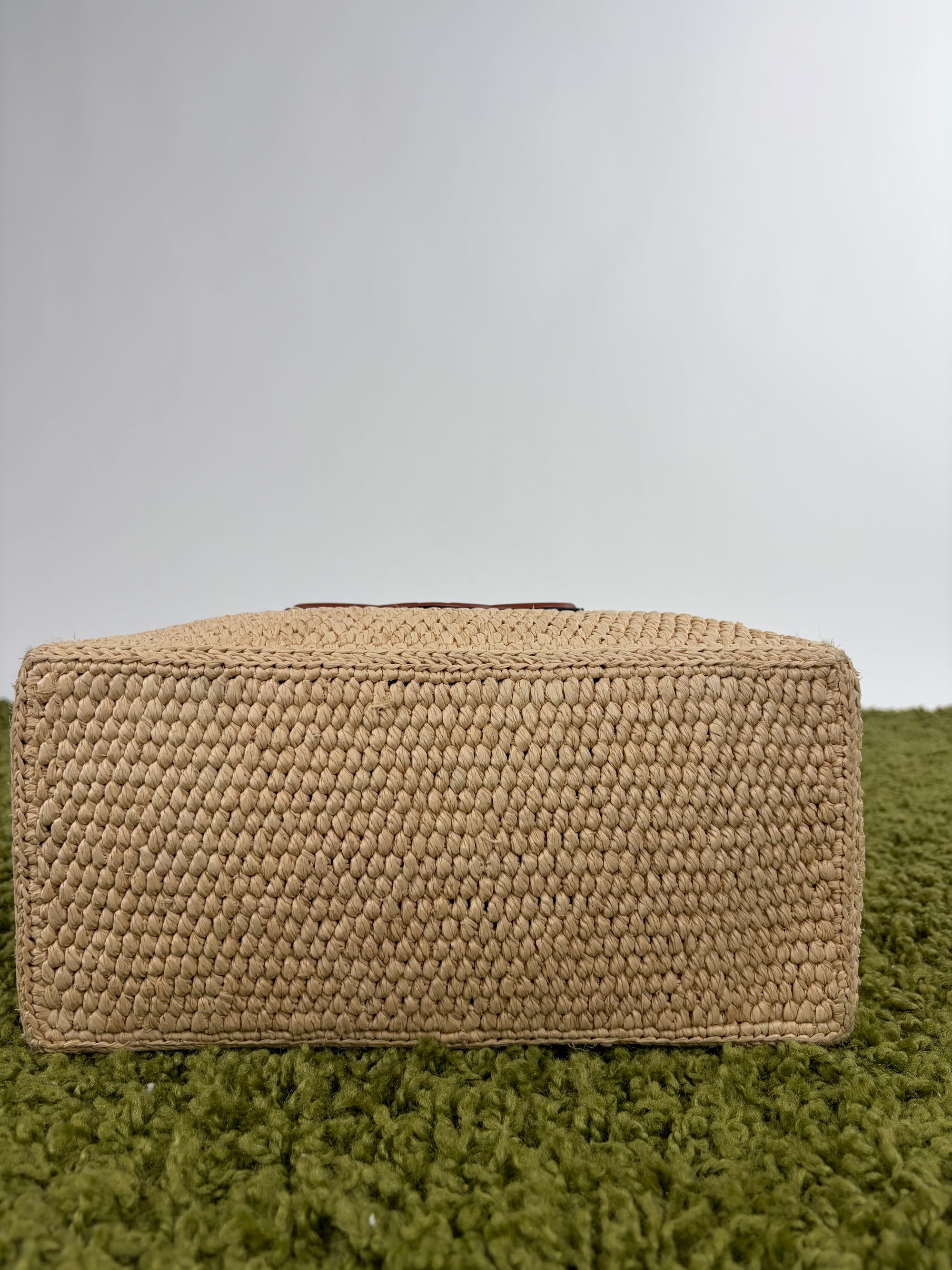 Borsa Celine Cabas Thais in rafia beige e marrone