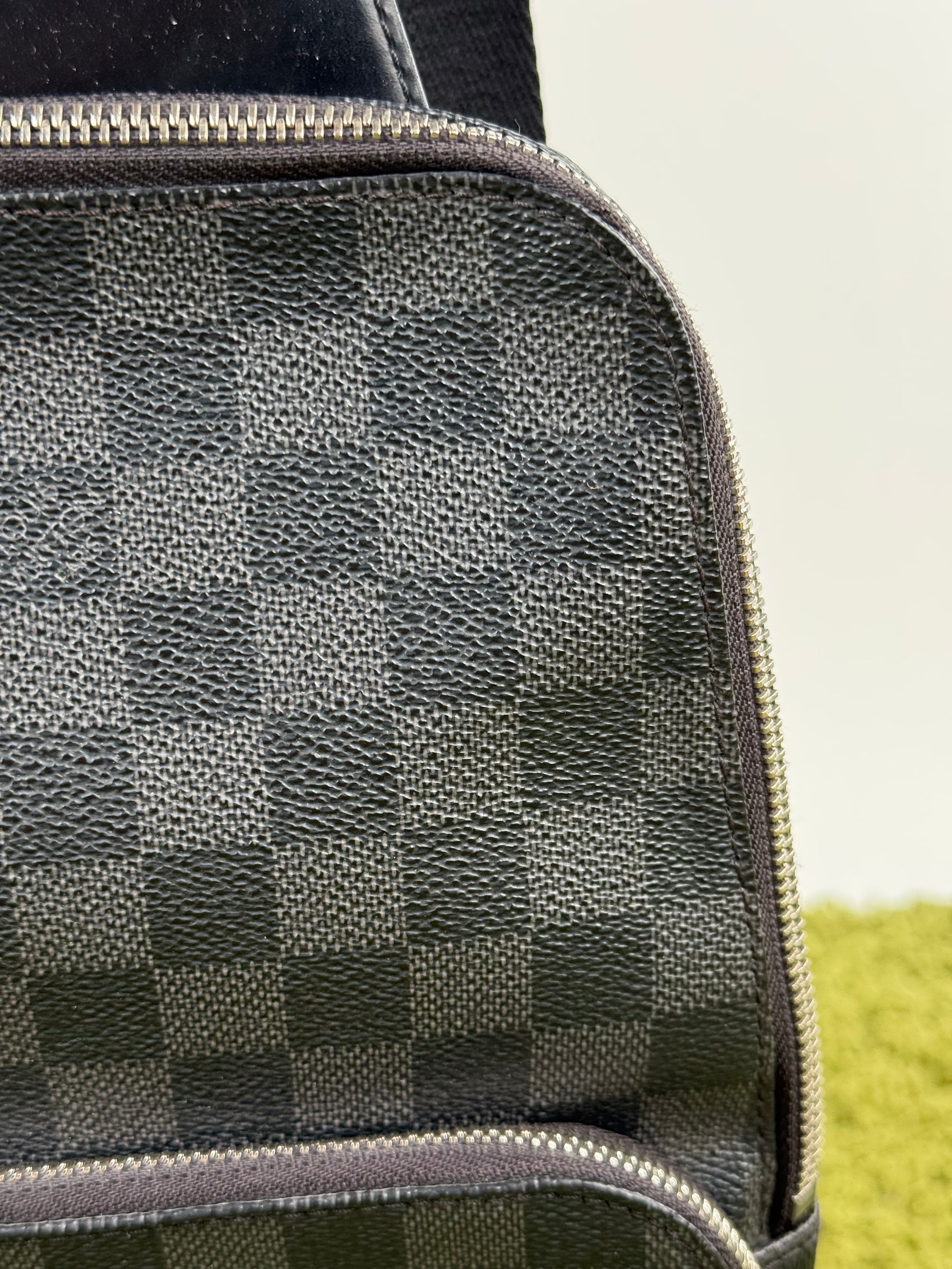 Borsello Avenue Sling Louis Vuitton Nero