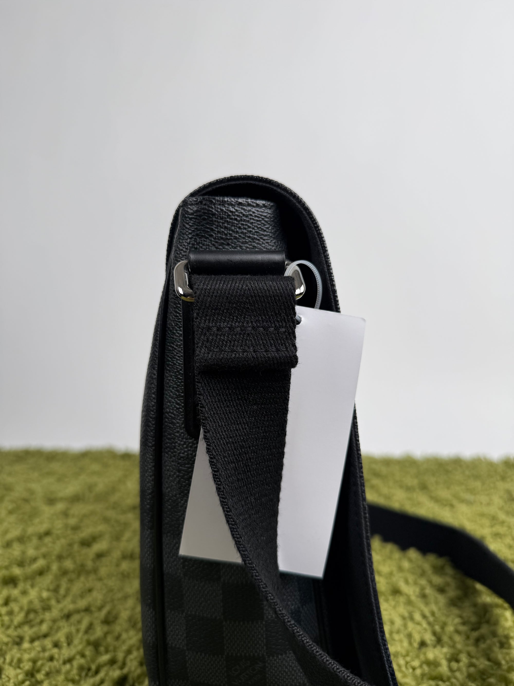 Borsello Messenger District Louis Vuitton Grigio