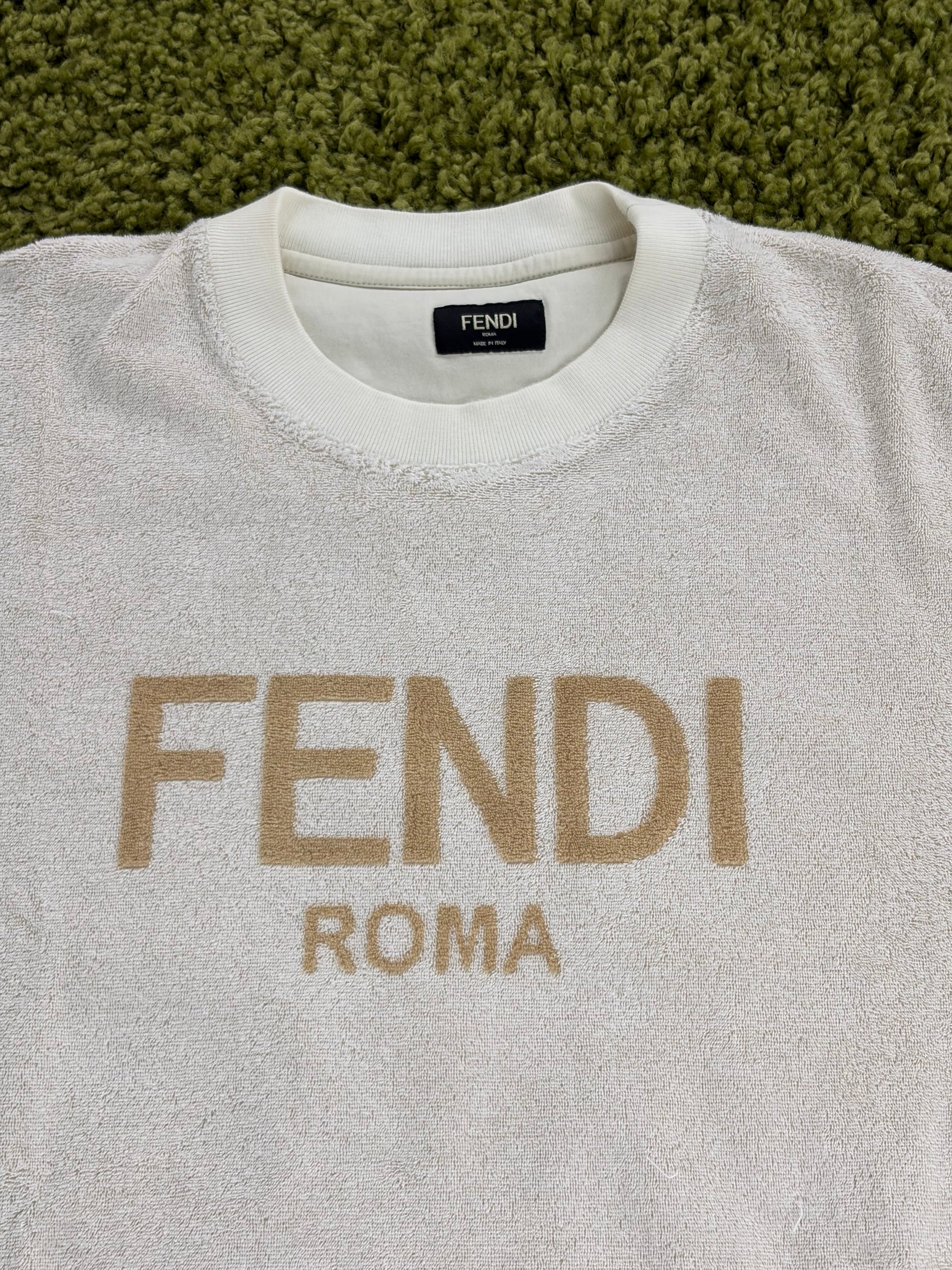 T shirt Fendi Size M panna e beige