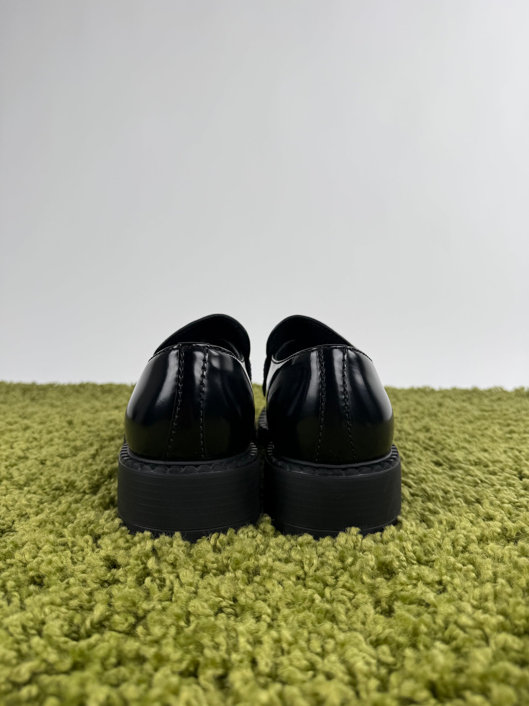 Mocassini Prada Neri 10