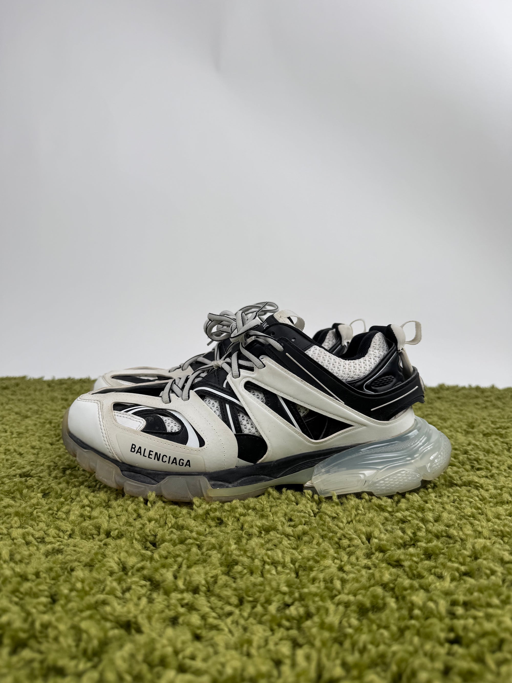 Balenciaga Track 43