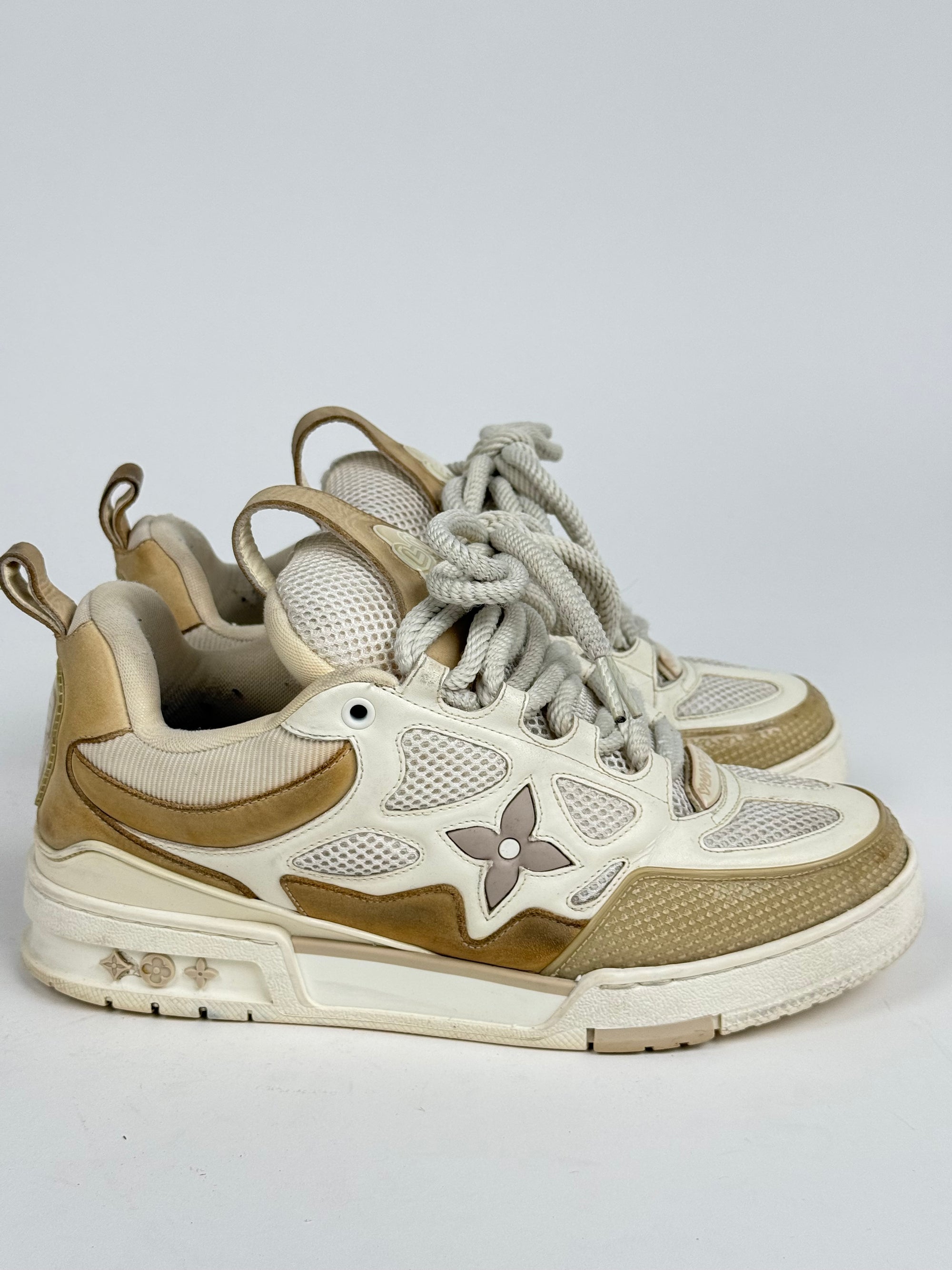 Louis Vuitton Size 7.5=41.5 veste 42.5