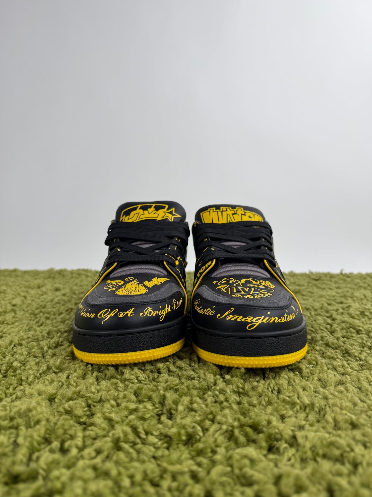 Louis Vuitton Trainer Nero Gialla 11 - Second Hand Di Fiore