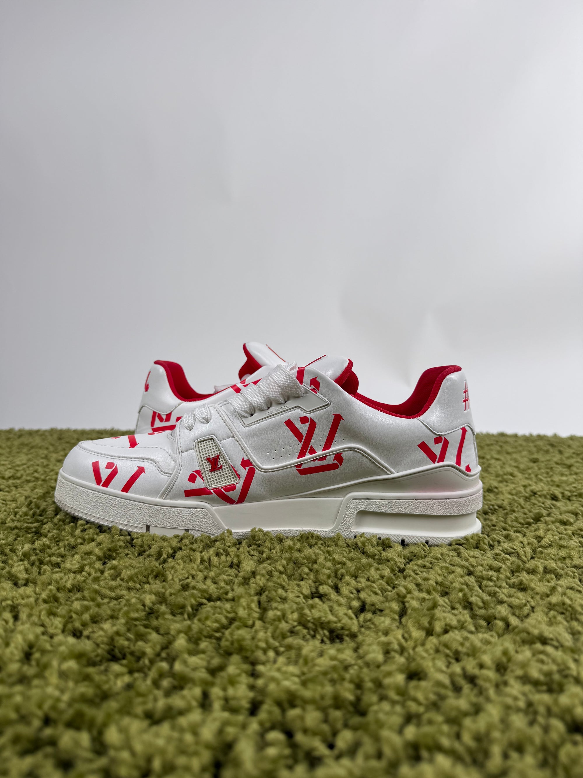 Louis Vuitton Trainer 43.5 veste 44.5