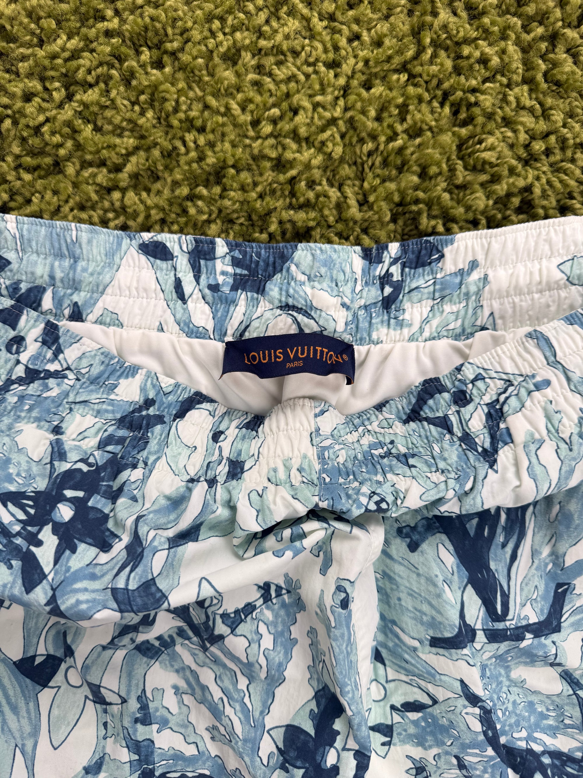 Completo Louis Vuitton Acquagarden azzurro Camicia XXL Pantaloncino XXL
