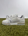 Louis Vuitton Trainer Bianca 9.5