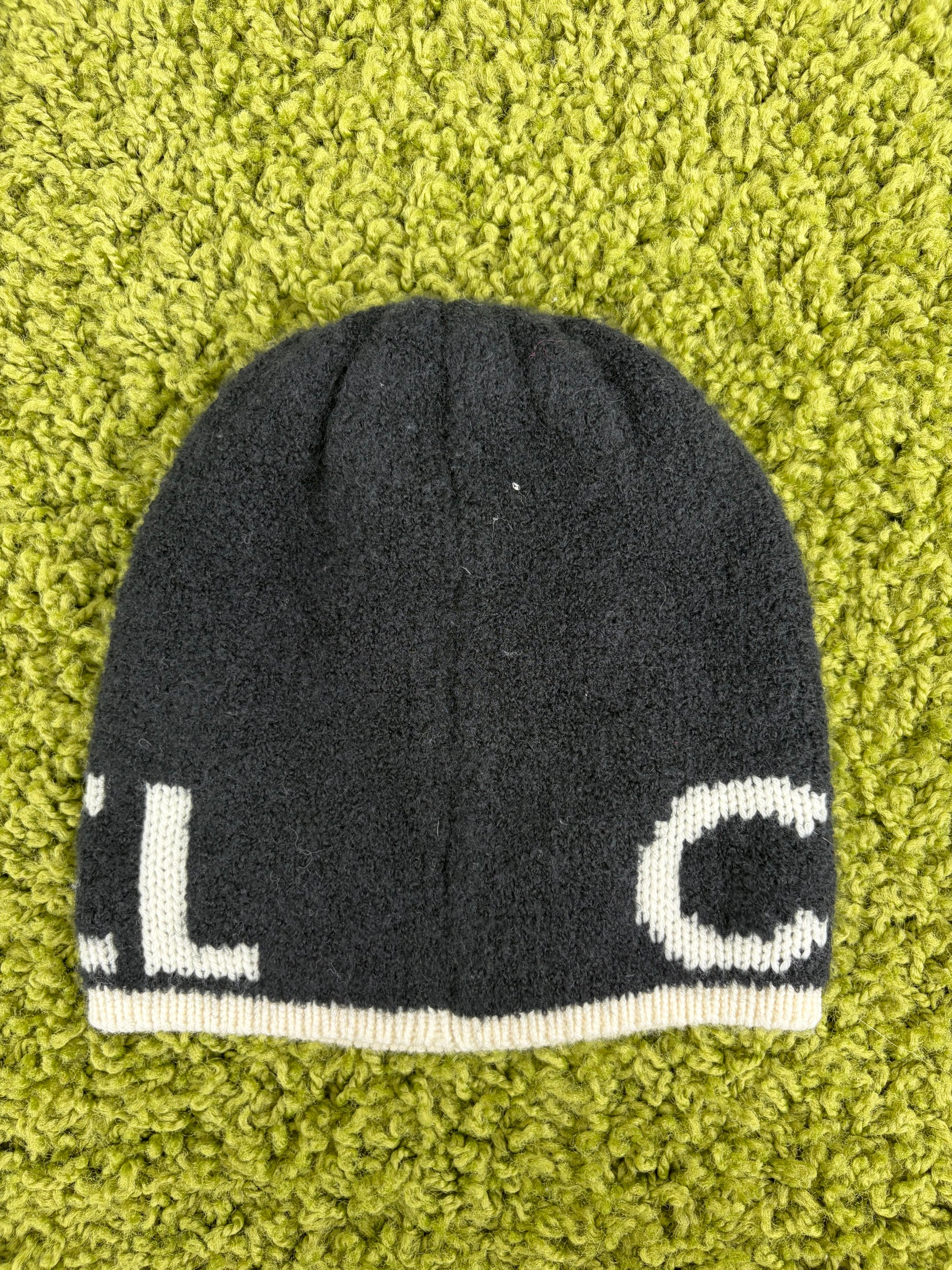 Cappello Chanel blu e bianco