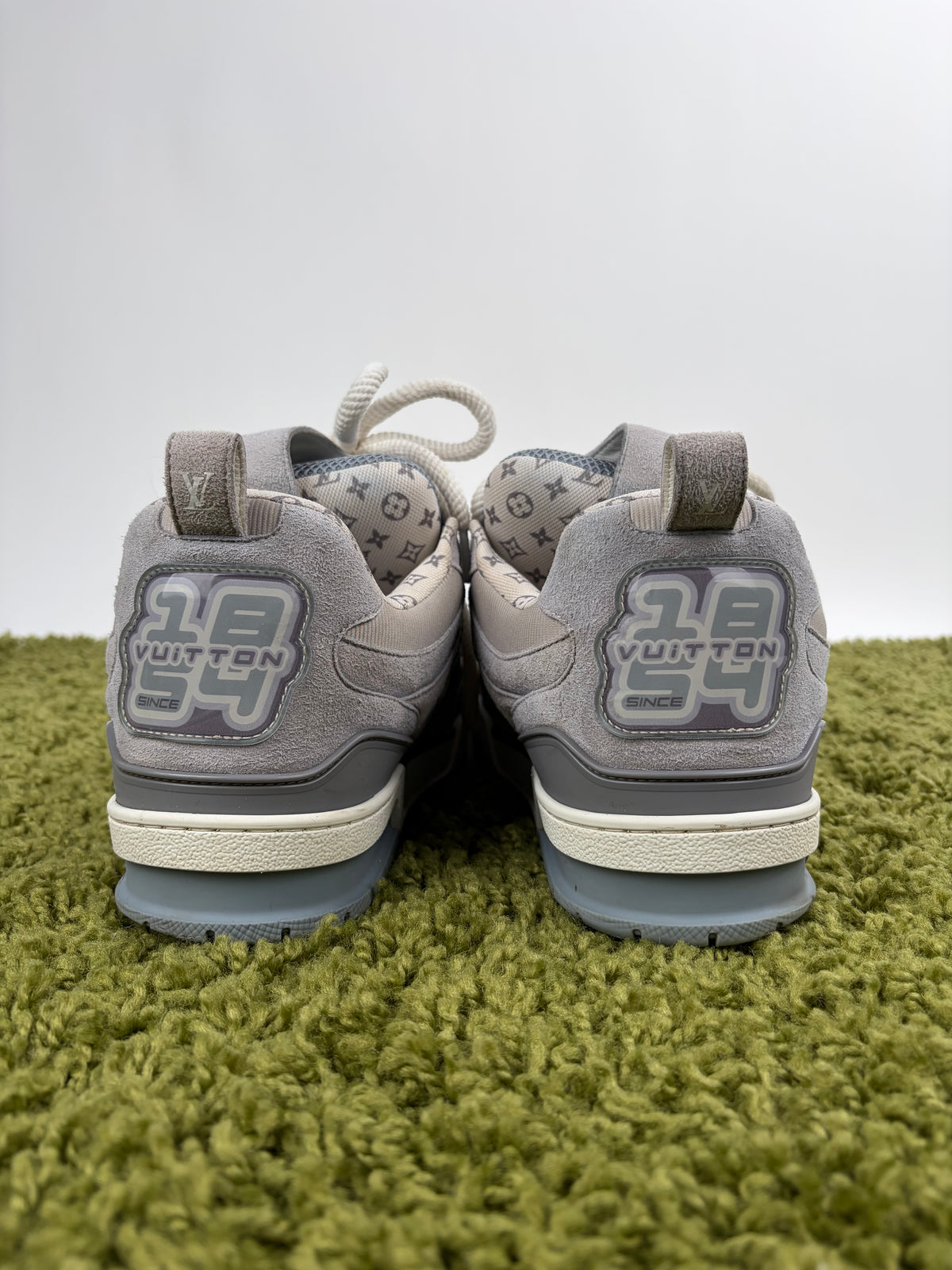 Louis Vuitton Skate Grigia 8