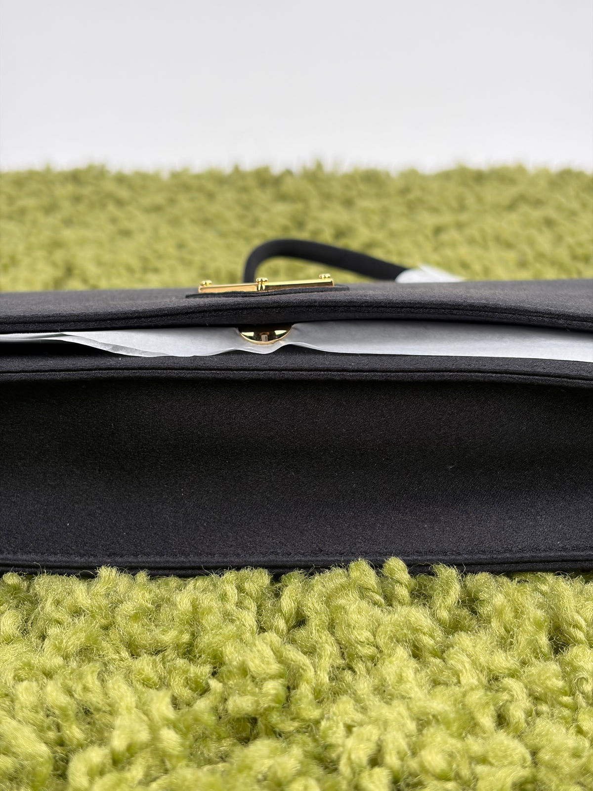 Borsa a spalla Prada Mini in raso Nero