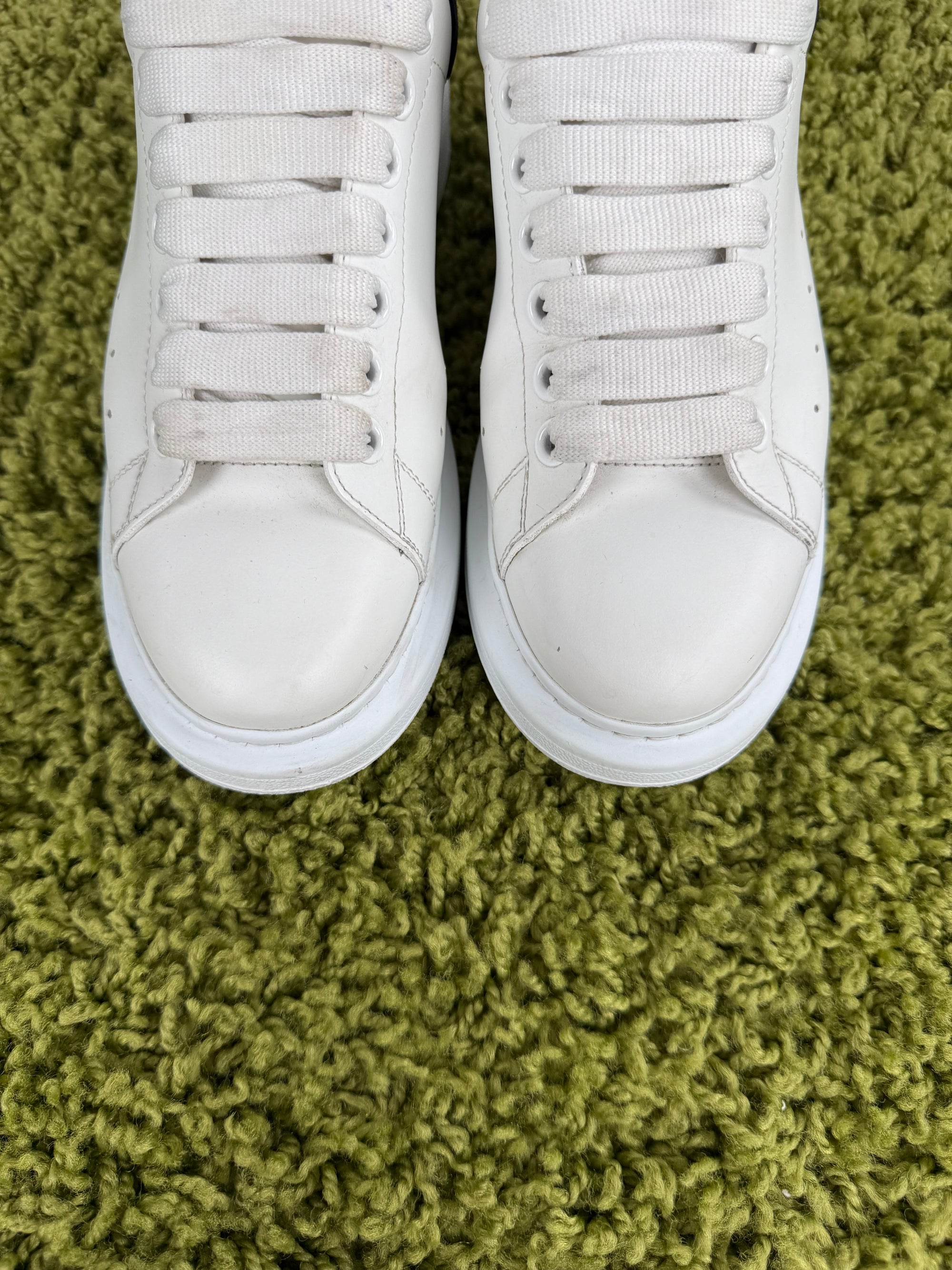 Alexander Mcqueen Bianca 40