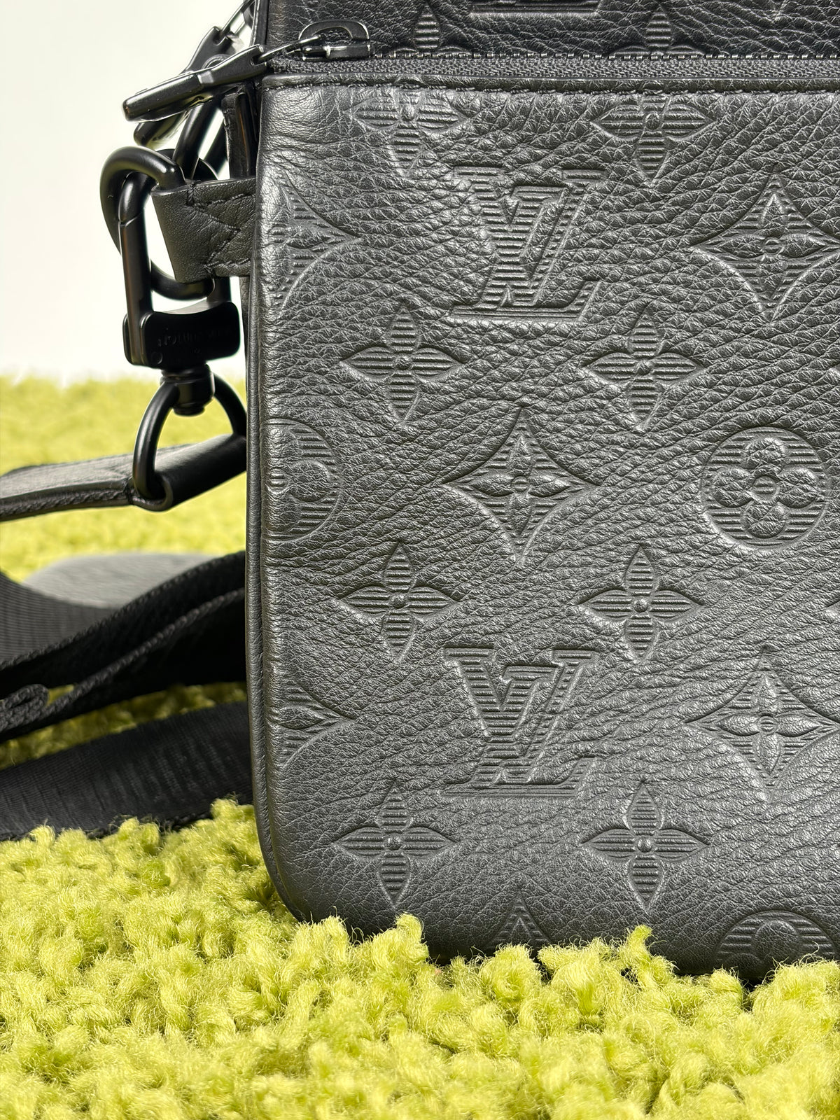 Borsa Louis Vuitton Messenger Trio Nera