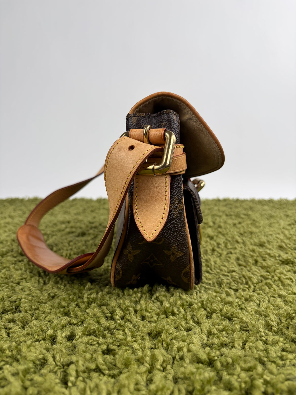 Borsa Monogram Hudson PM Louis Vuitton Marrone