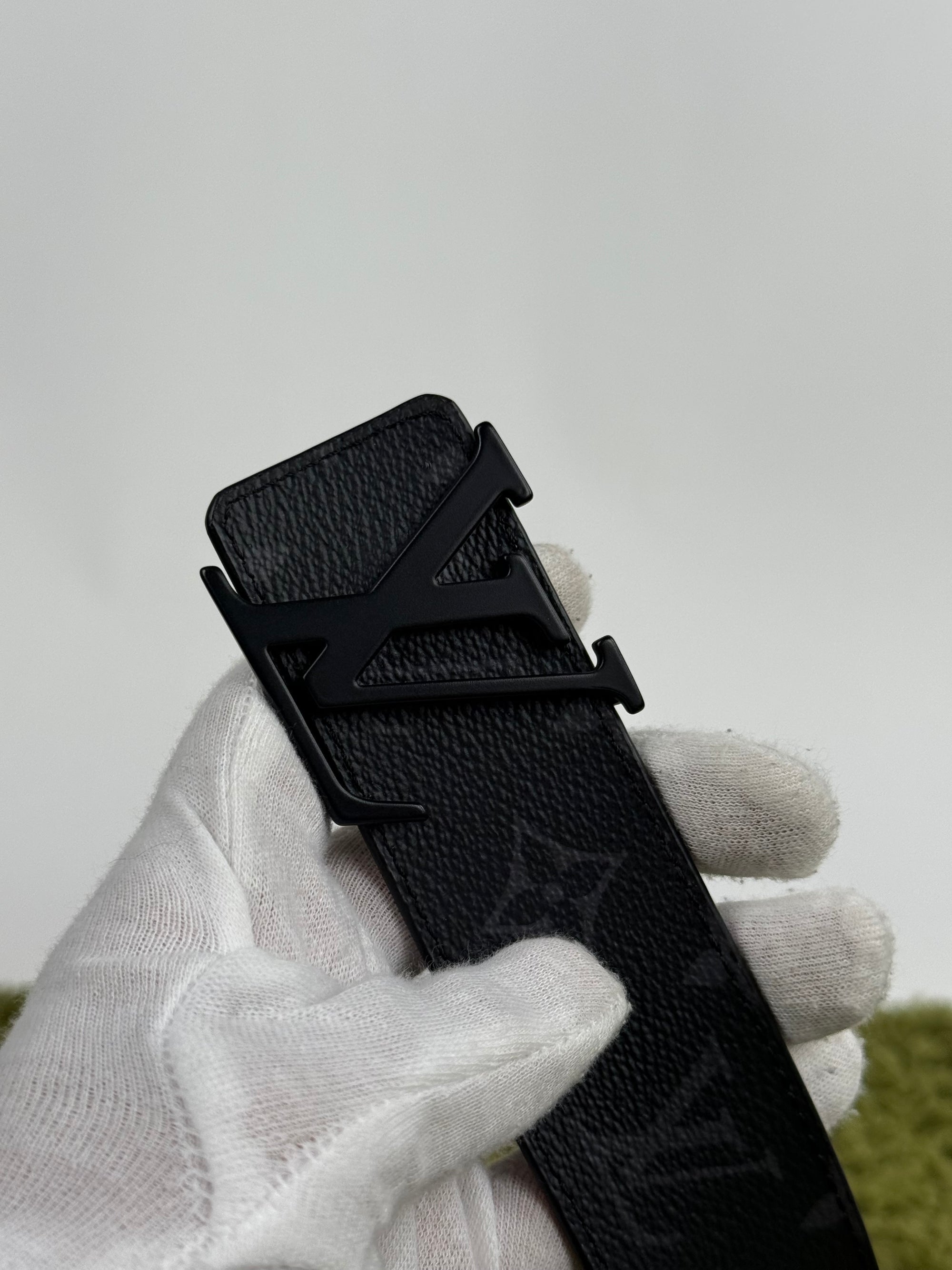 Cintura Louis Vuitton In pelle Nera 110cm