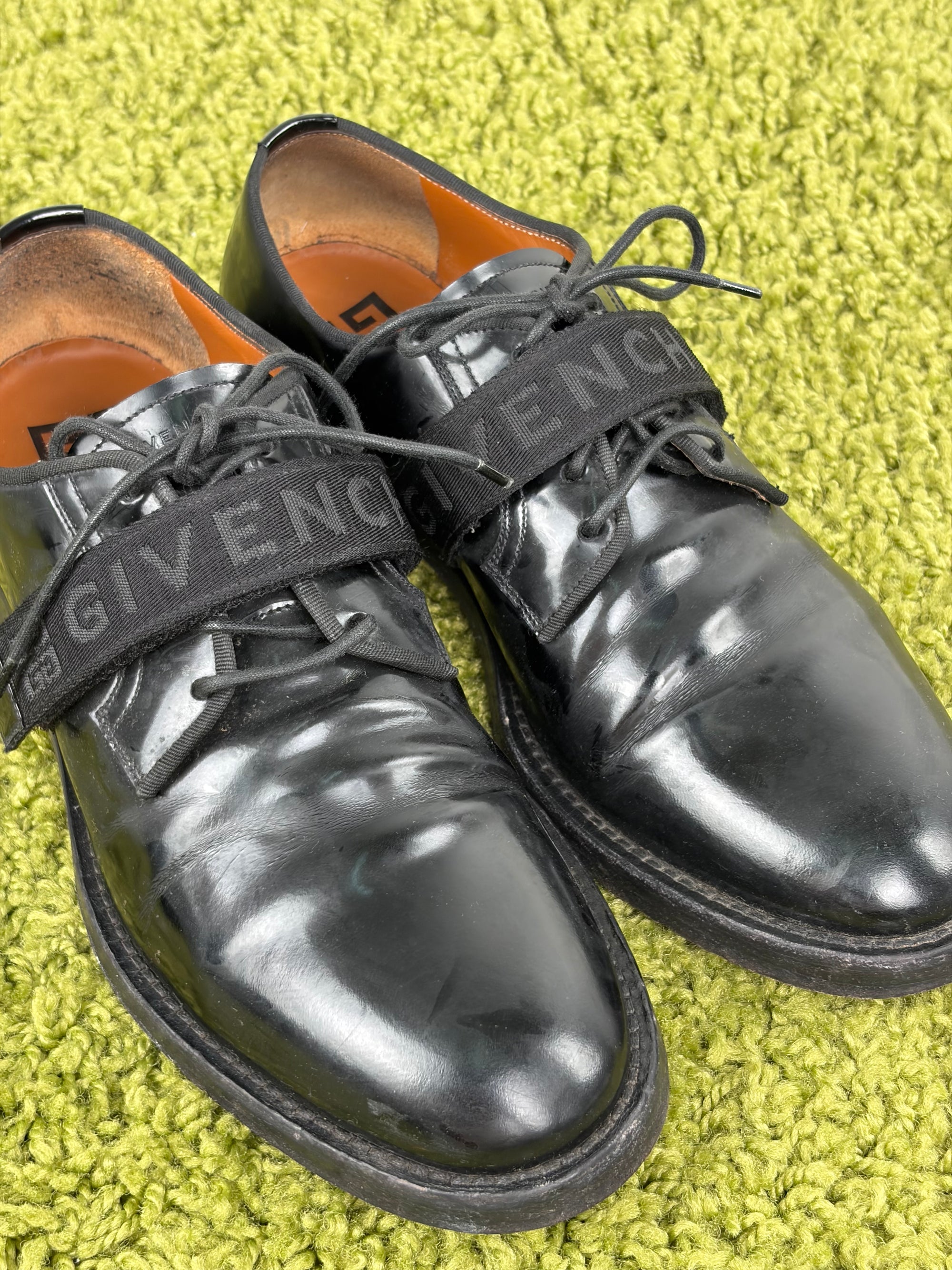 Cruz Givency Size 41 neri