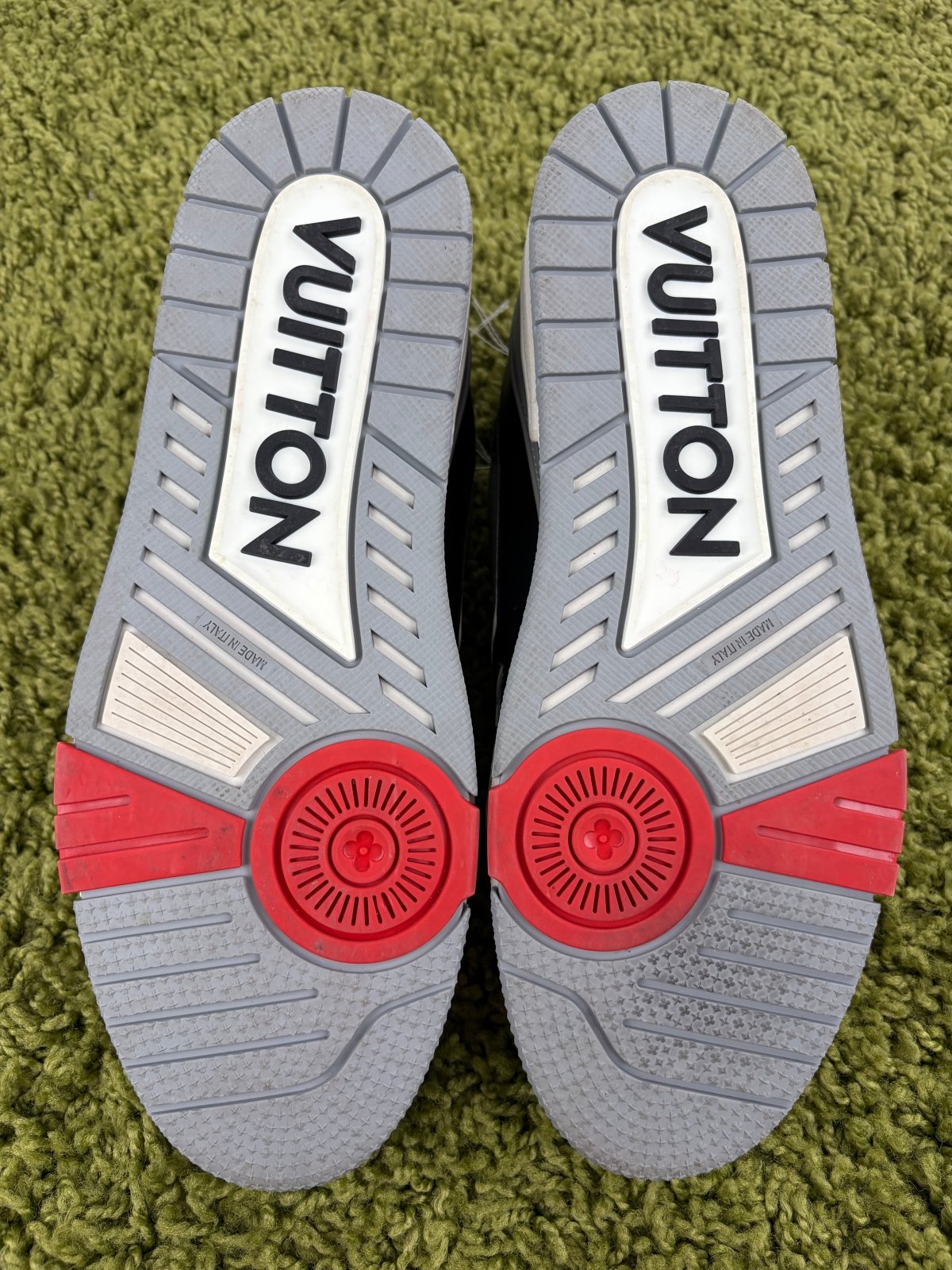 Louis Vuitton Trainer Nera Multicolor 8 - Second Hand Di Fiore