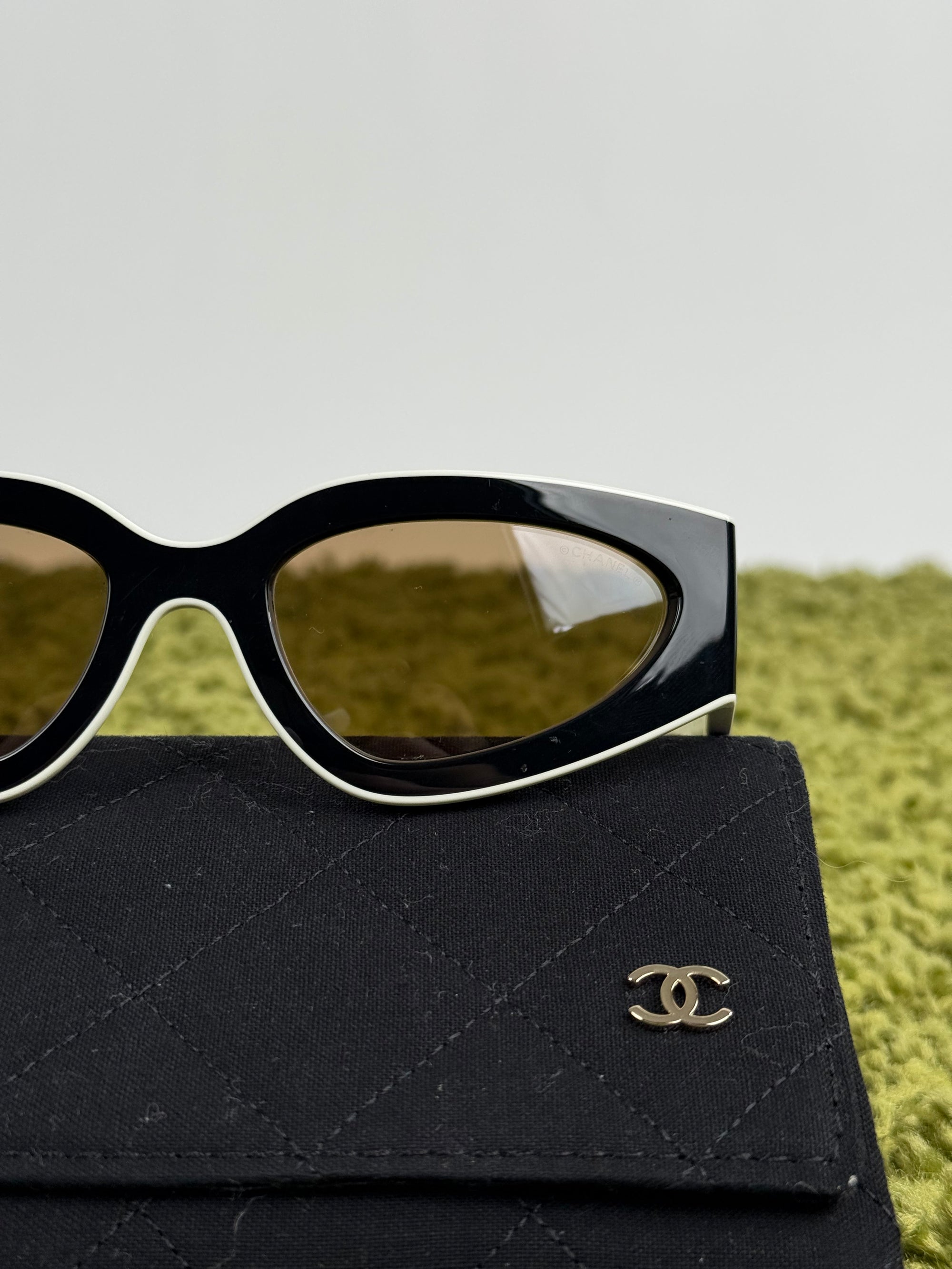 Occhiali Da Sole Chanel neri