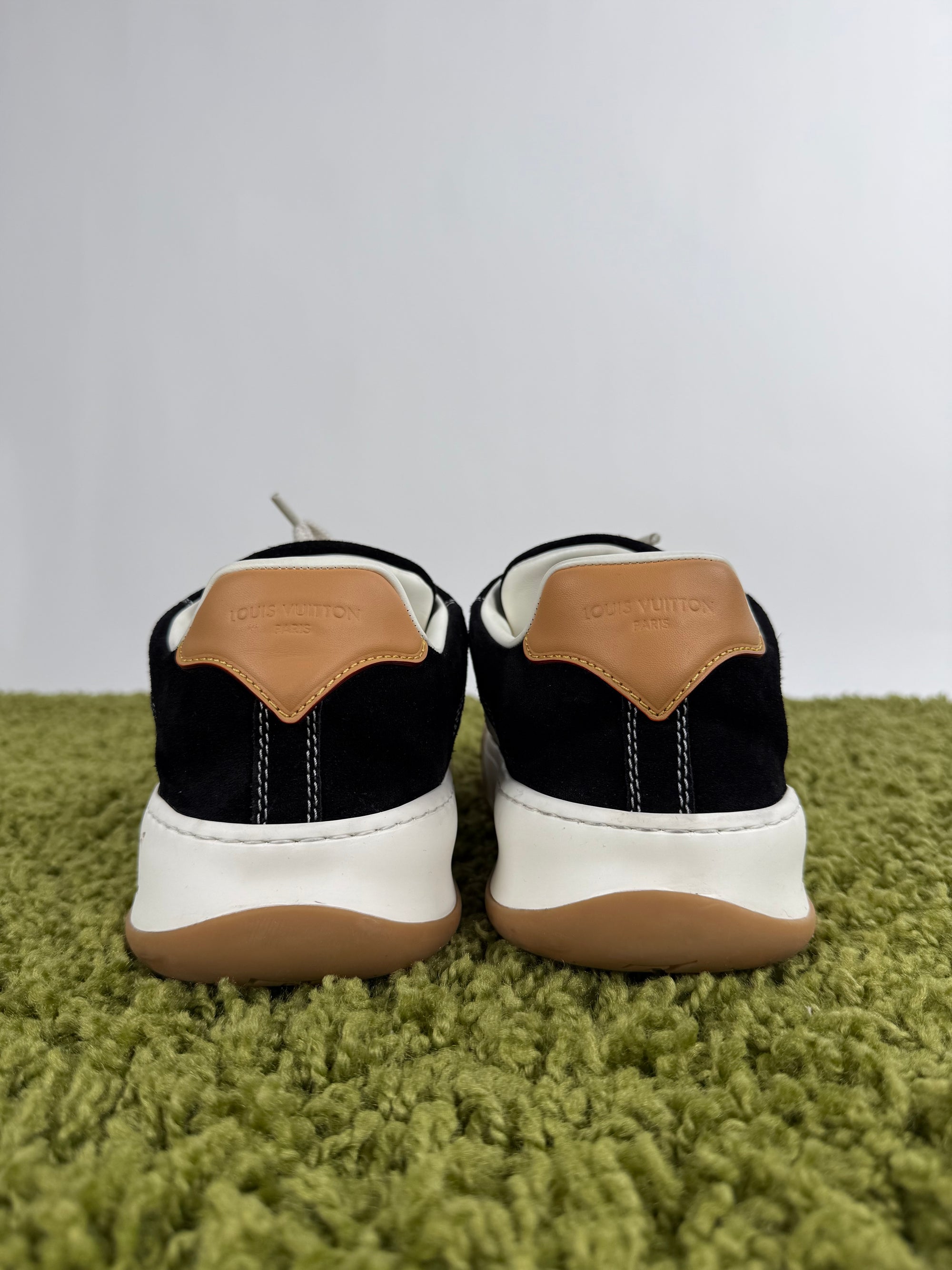 Lv Tilted Louis Vuitton Nero 7.5