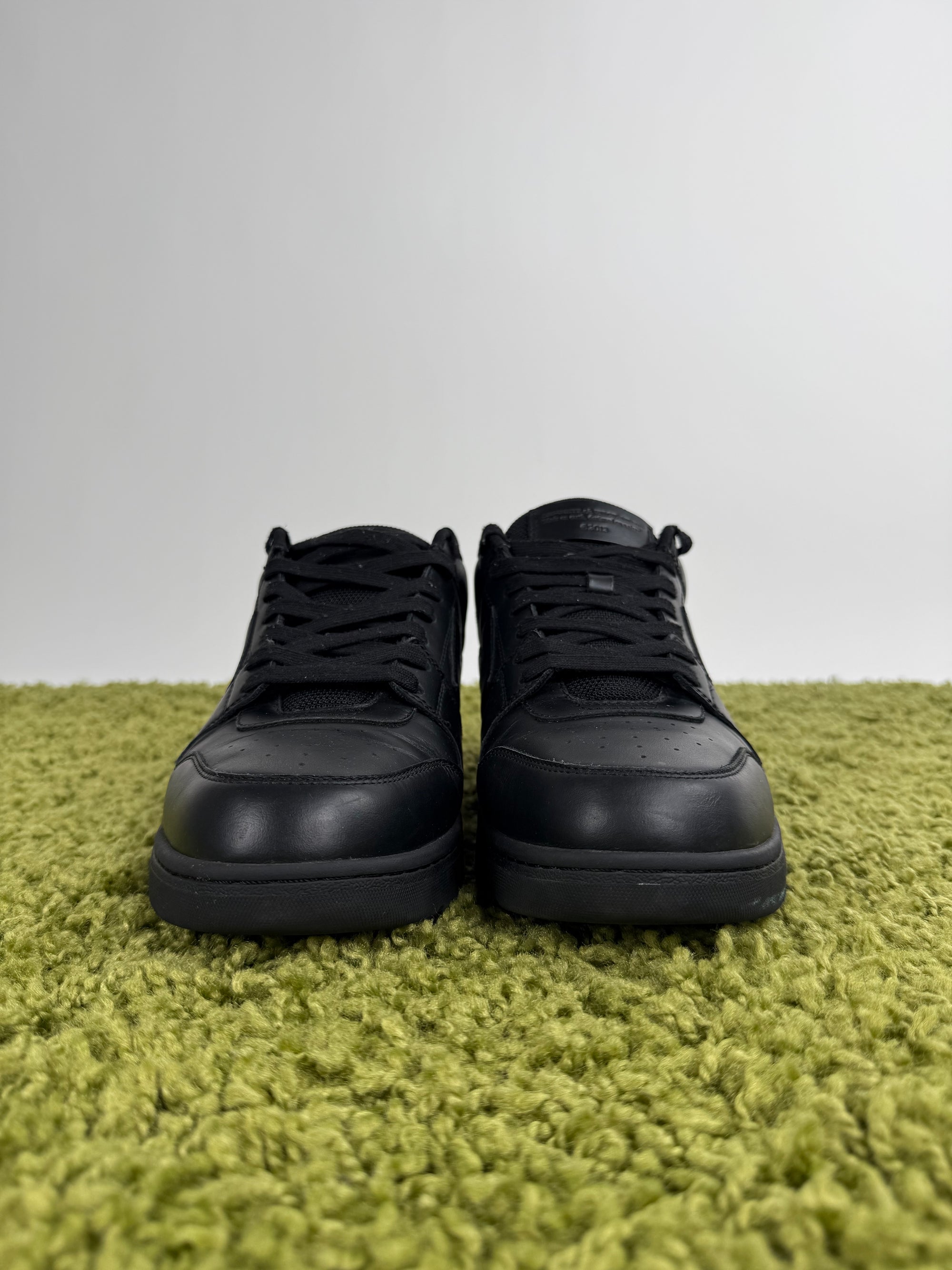 Off White “For Walking” Nero 45