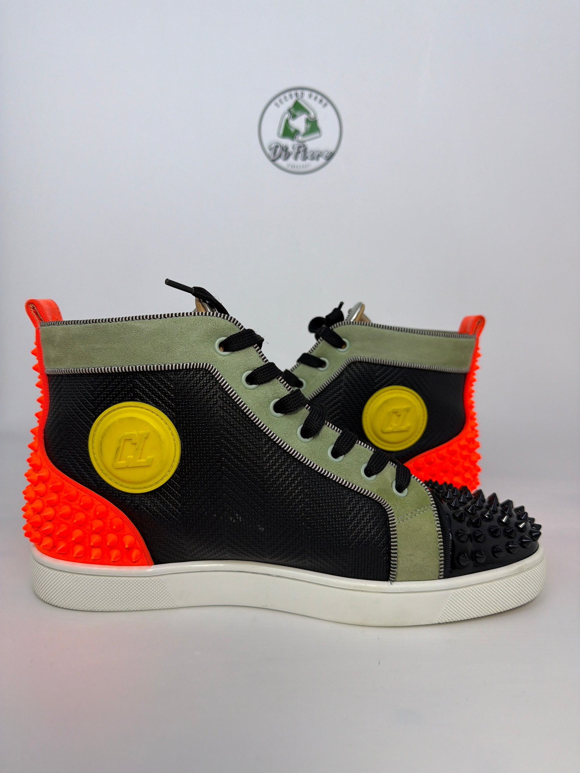 Christian Louboutin Size 42 multicolore
