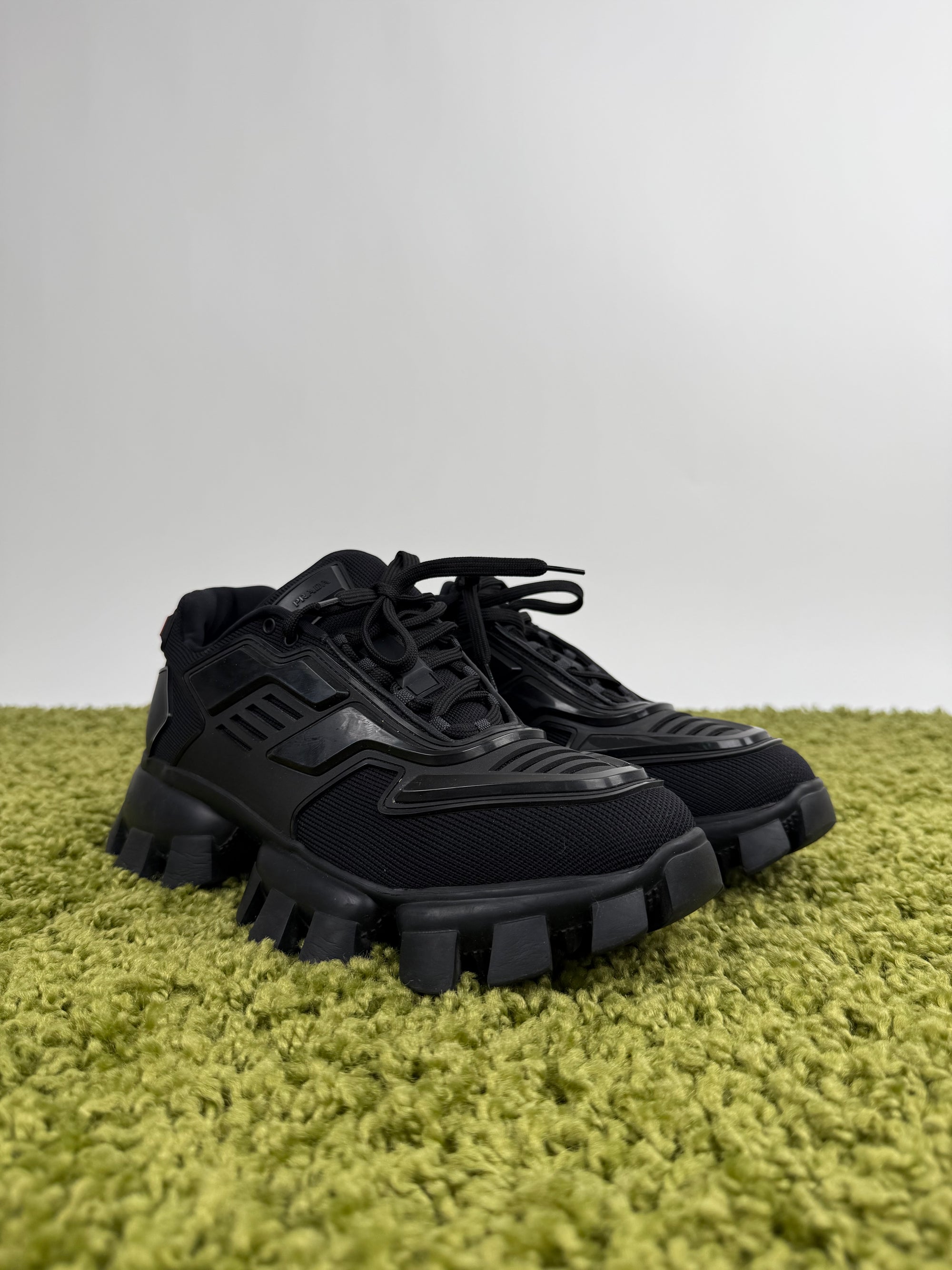 Prada Cloudbust Thunder 40.5