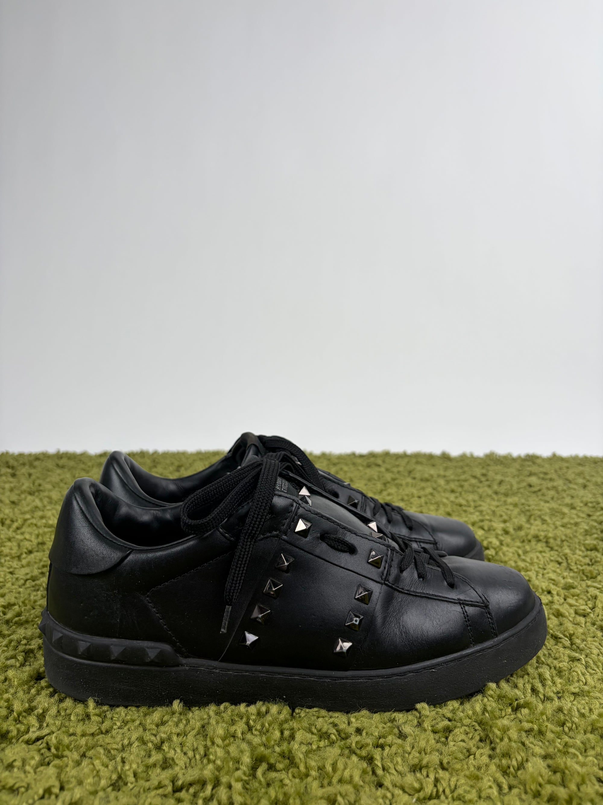 Valentino Rockstud Size 41 nere