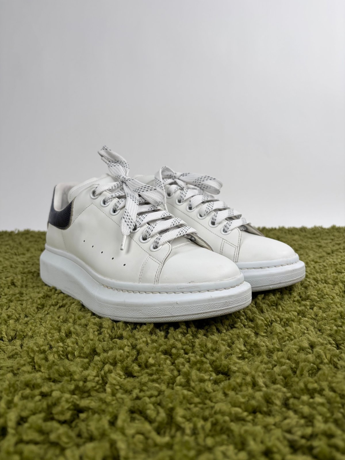 Alexander McQueen Sneaker Bianca 42 - Second Hand Di Fiore