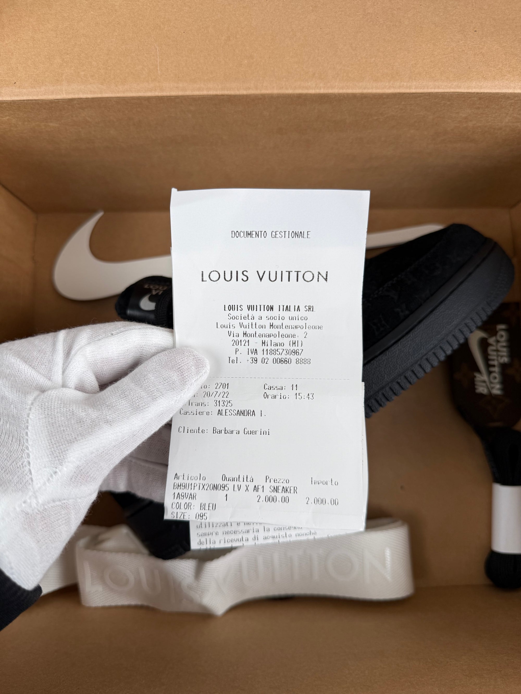 Louis Vuitton x Nike air force 1 40,5