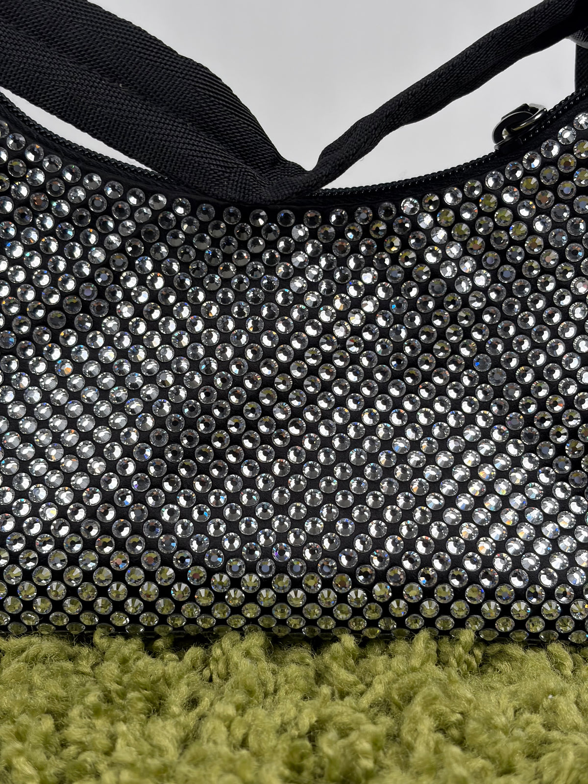 Borsa Prada Re Edition Nera con Cristalli
