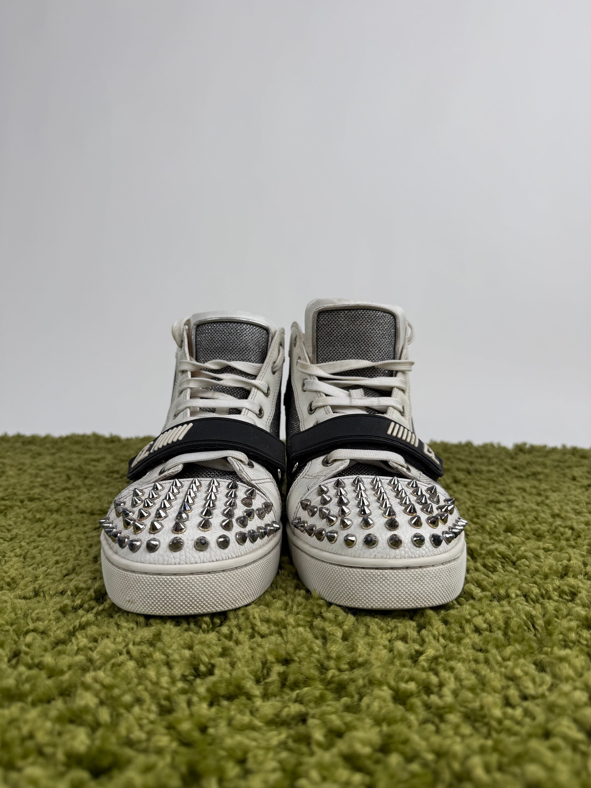 Louboutin Spikes Bianca 42.5