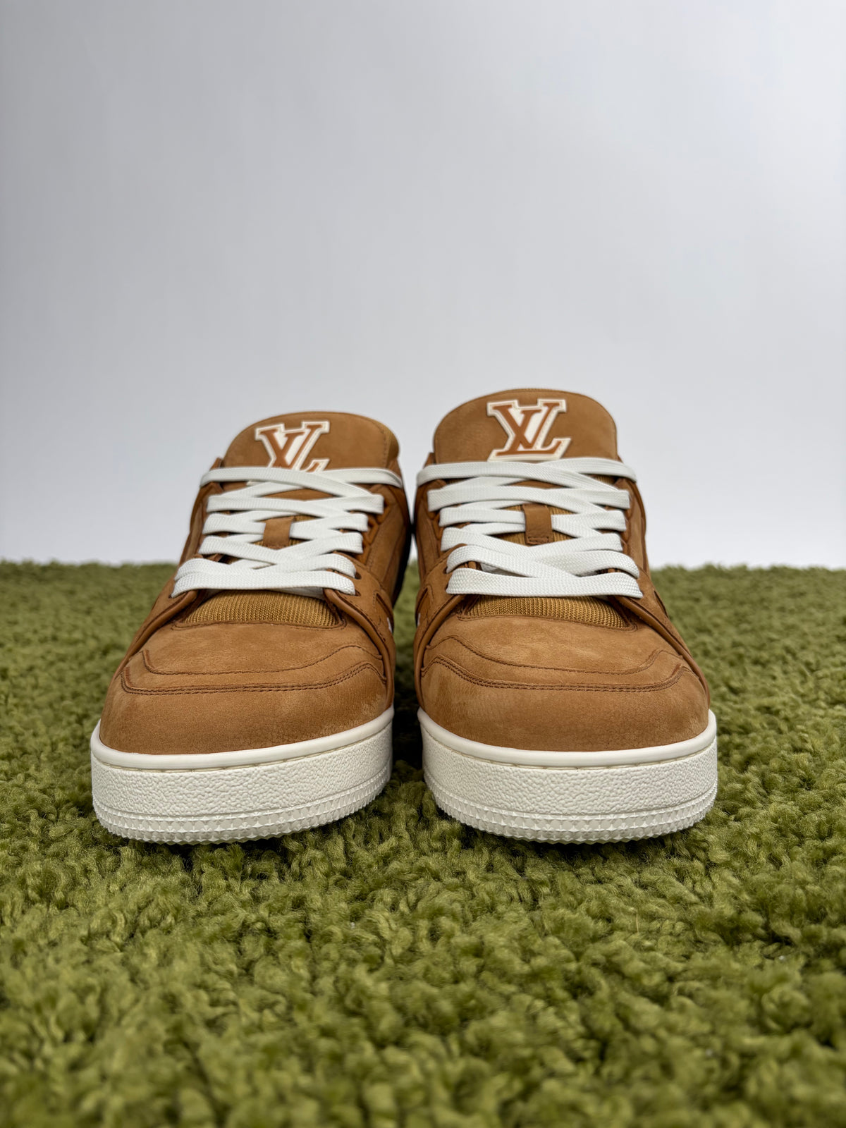 Louis Vuitton Trainer Beige 7