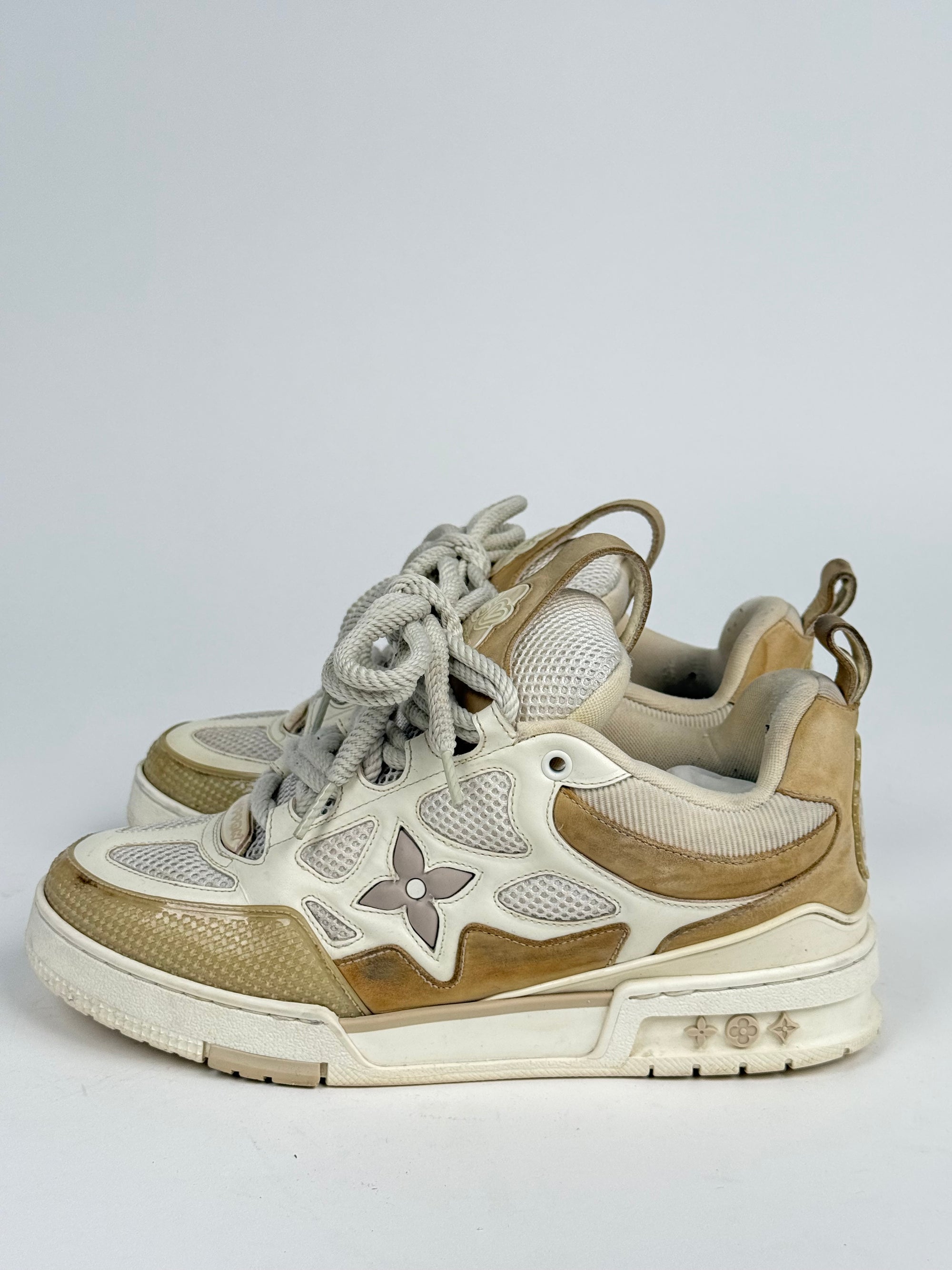 Louis Vuitton Size 7.5=41.5 veste 42.5