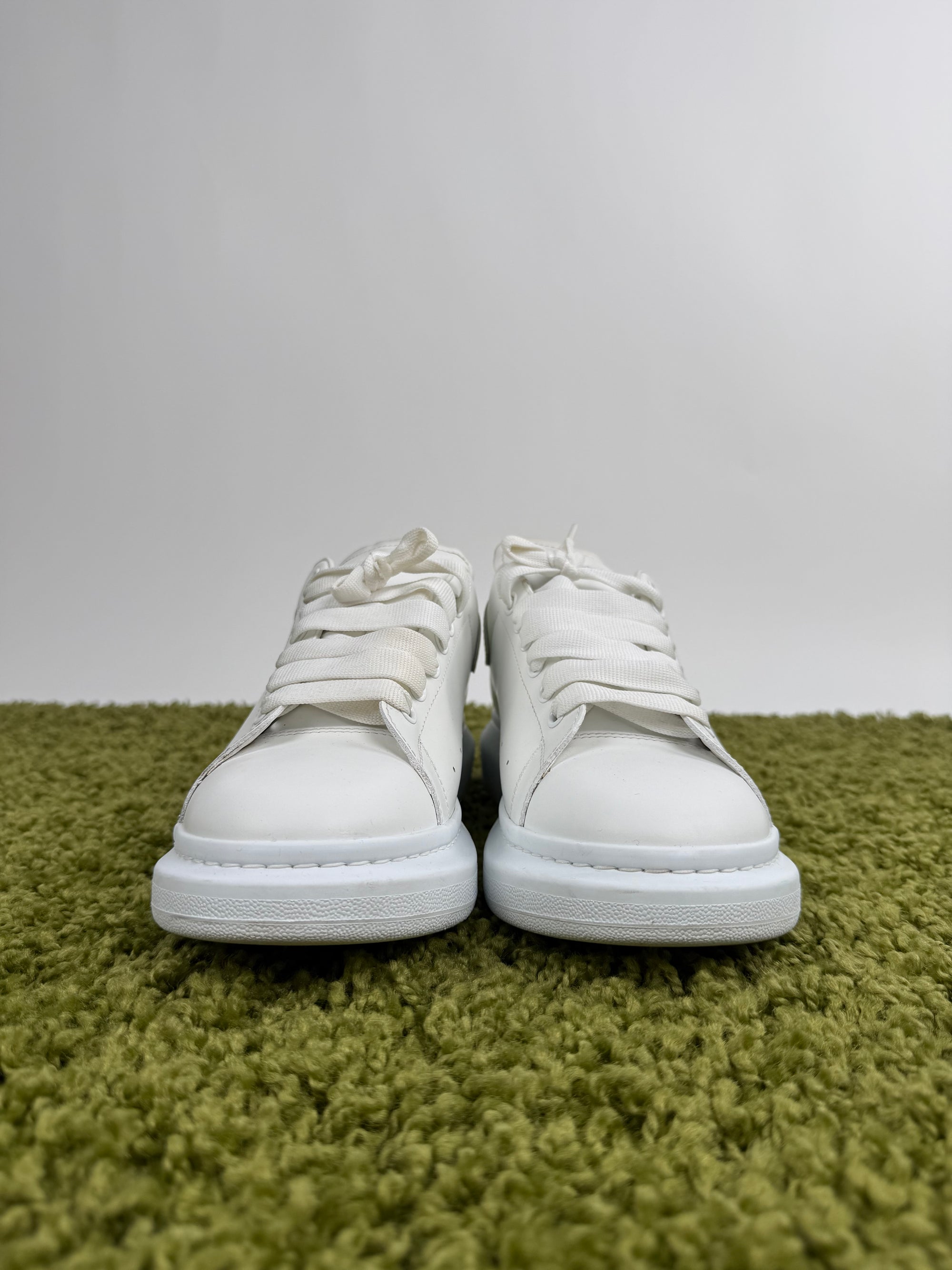 Alexander Mcqueen 45