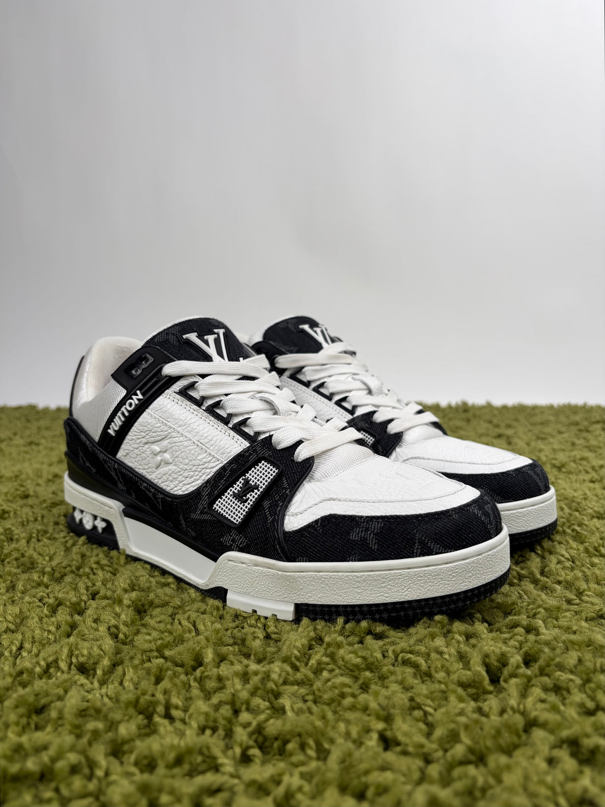 Louis Vuitton Trainer in Denim Nera 6 - Second Hand Di Fiore