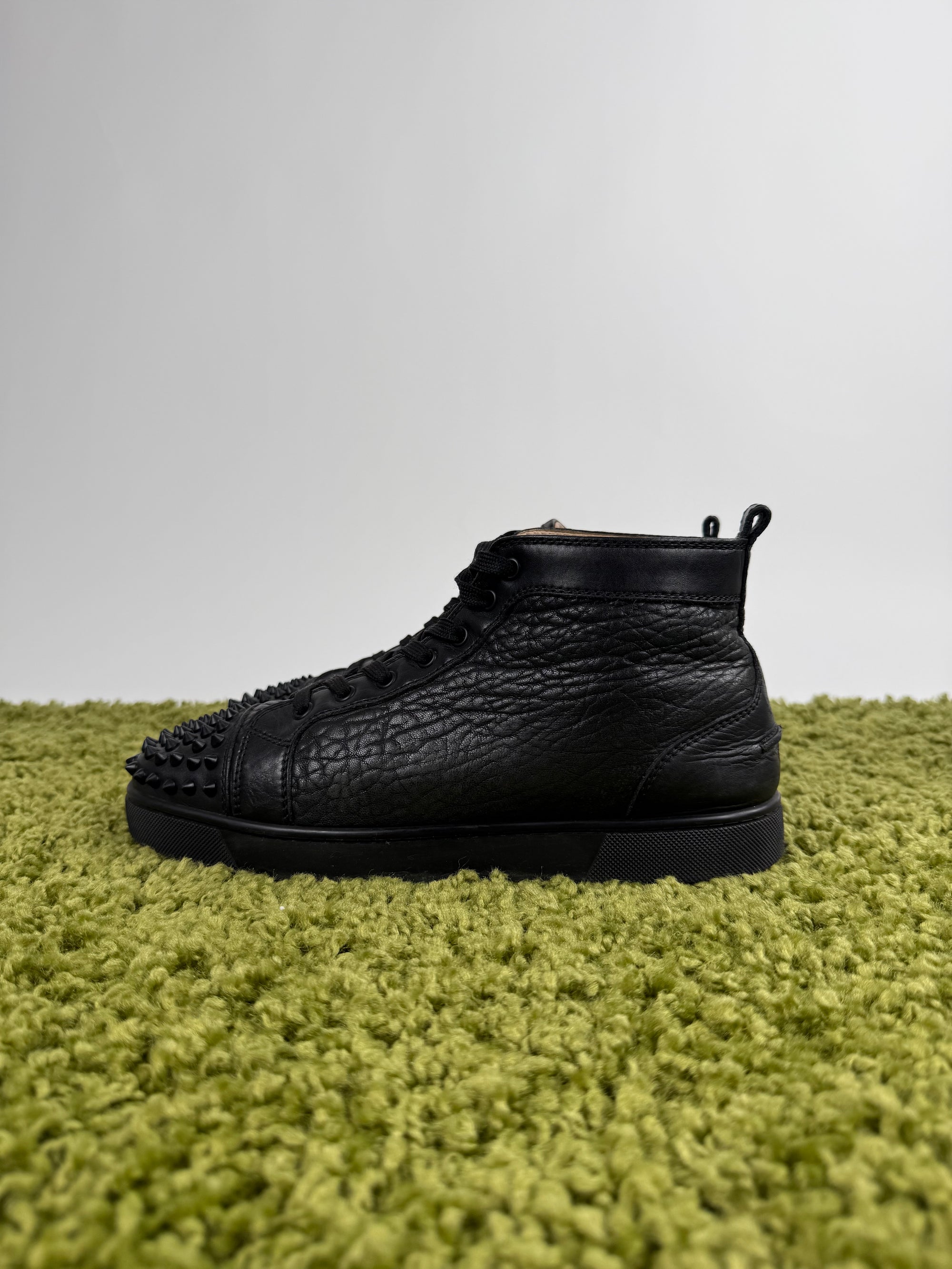 Christian Louboutin Spikes in pelle 42