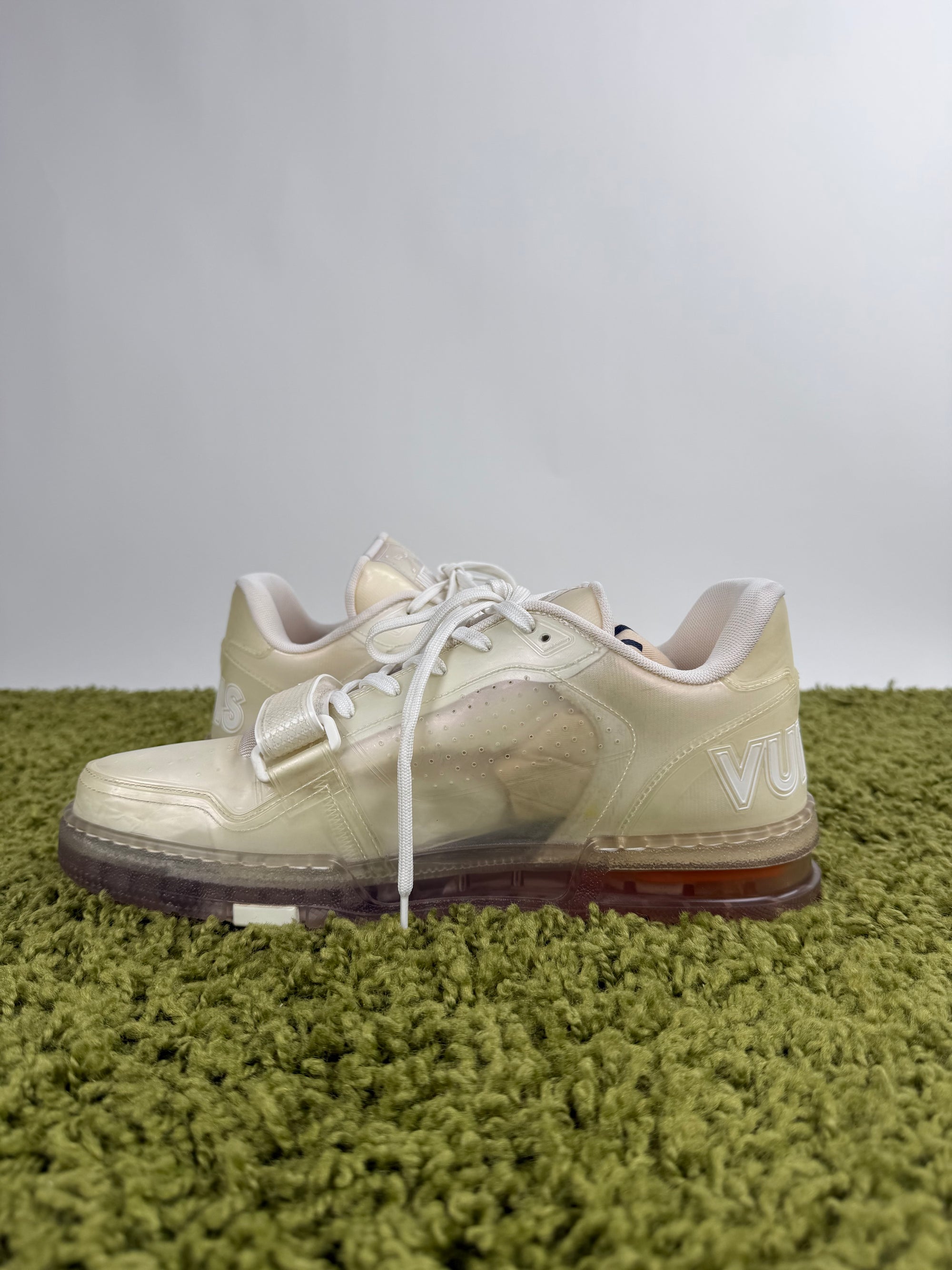 Louis Vuitton Trainer Trasparente con strappo 10