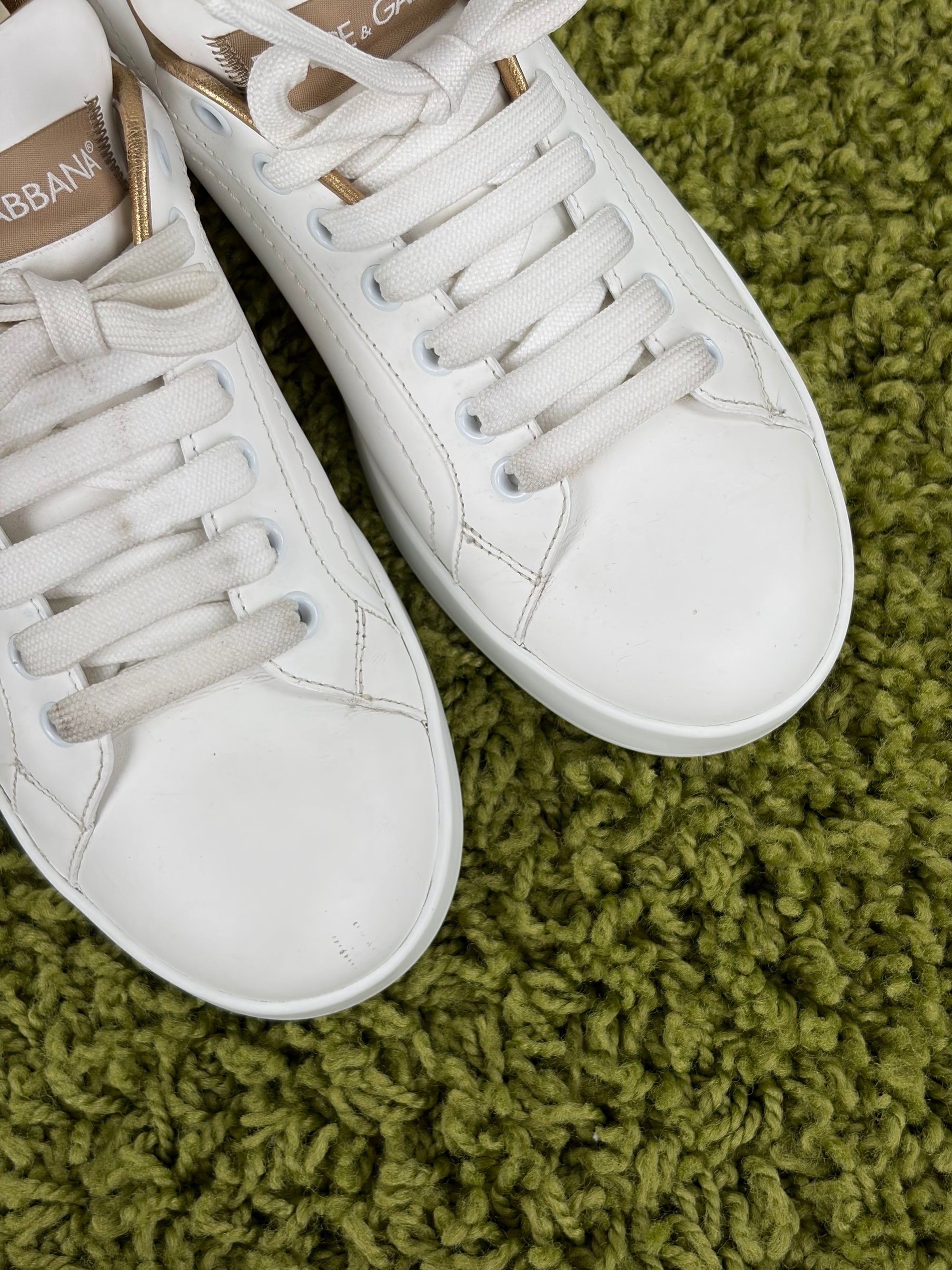 Dolce e gabbana Size 37 bianche e oro
