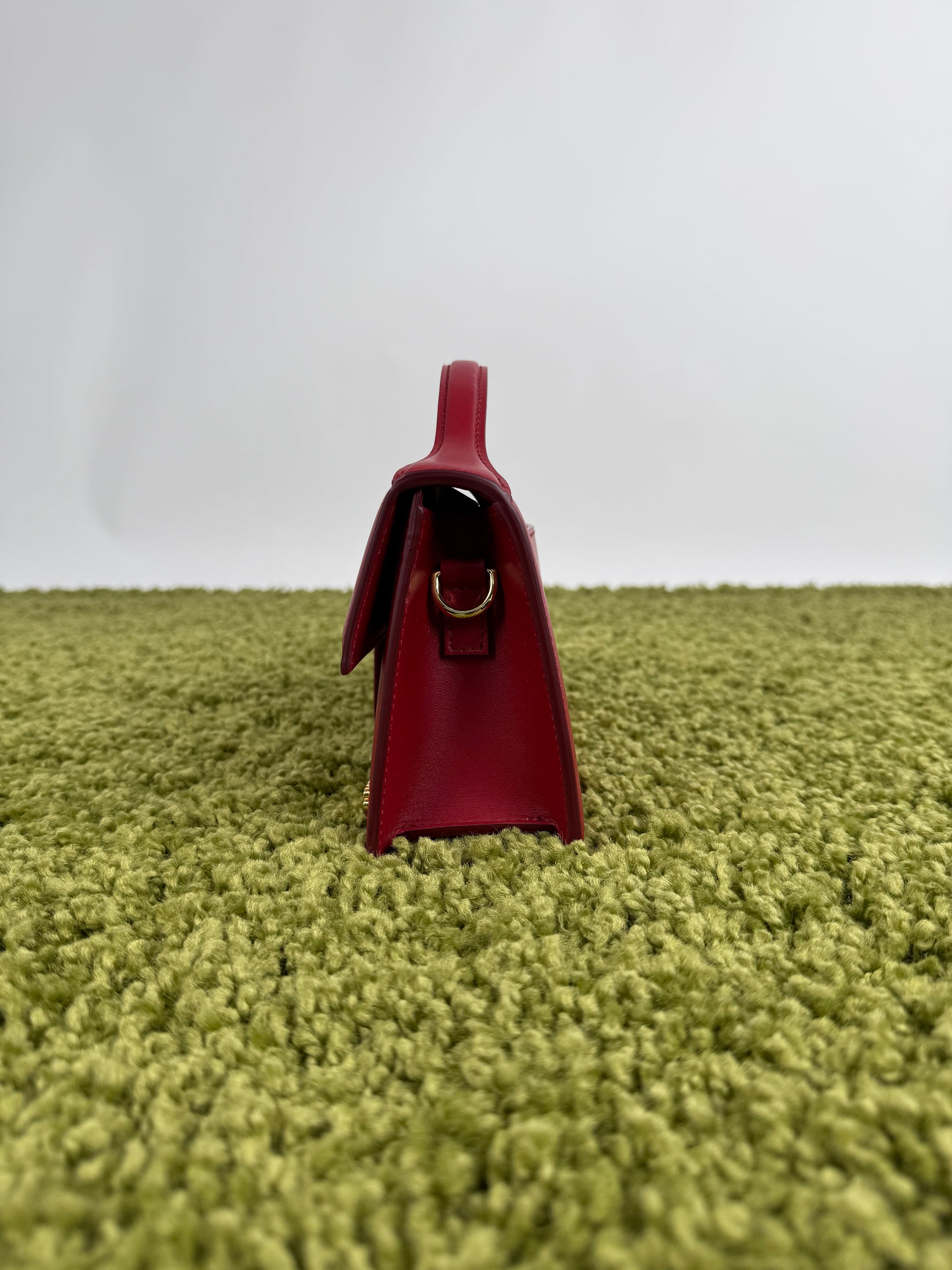 Jacquemus grande bambino Bordeaux
