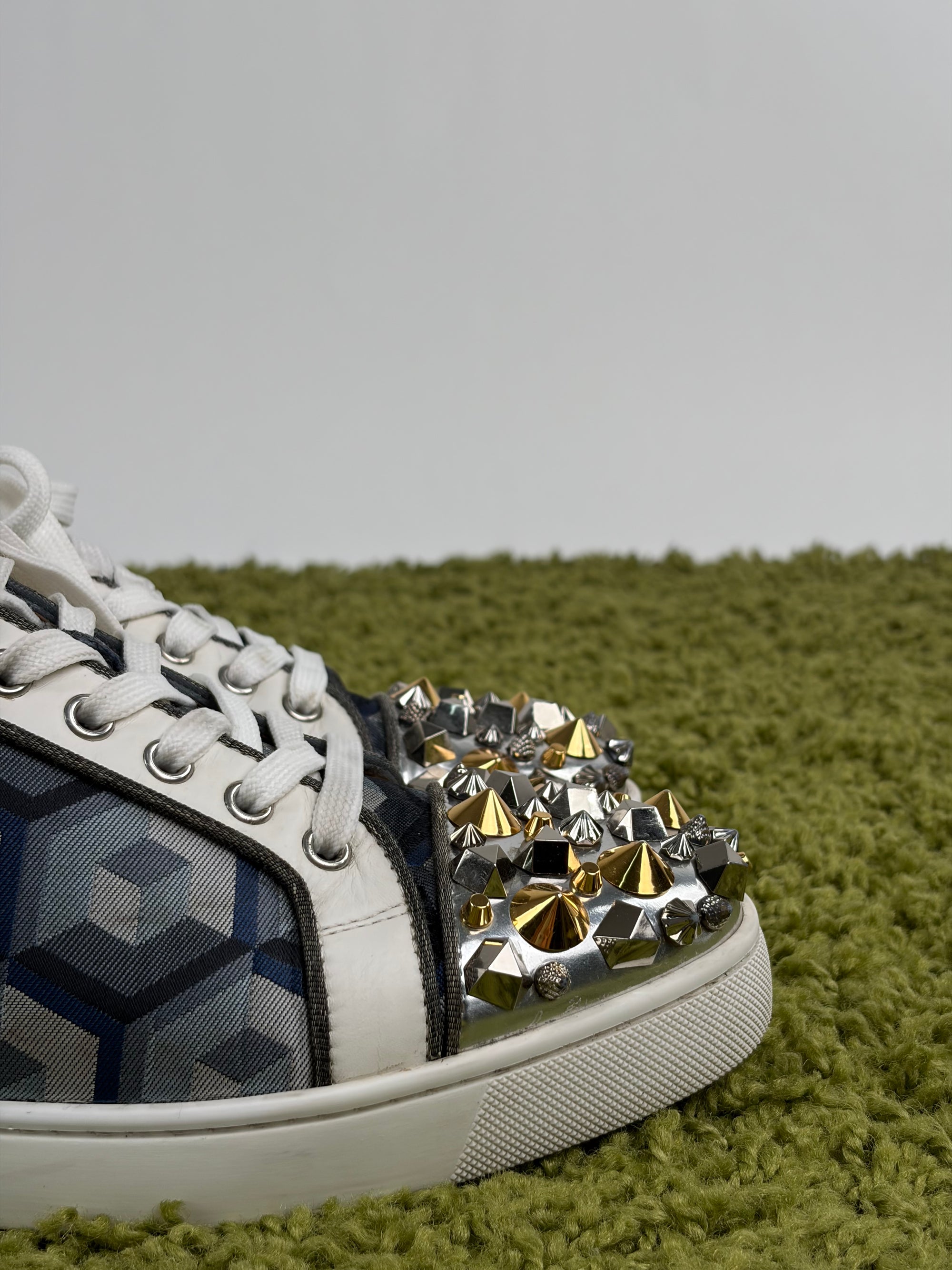 Louboutin basse Size 40.5 blu oro e argento