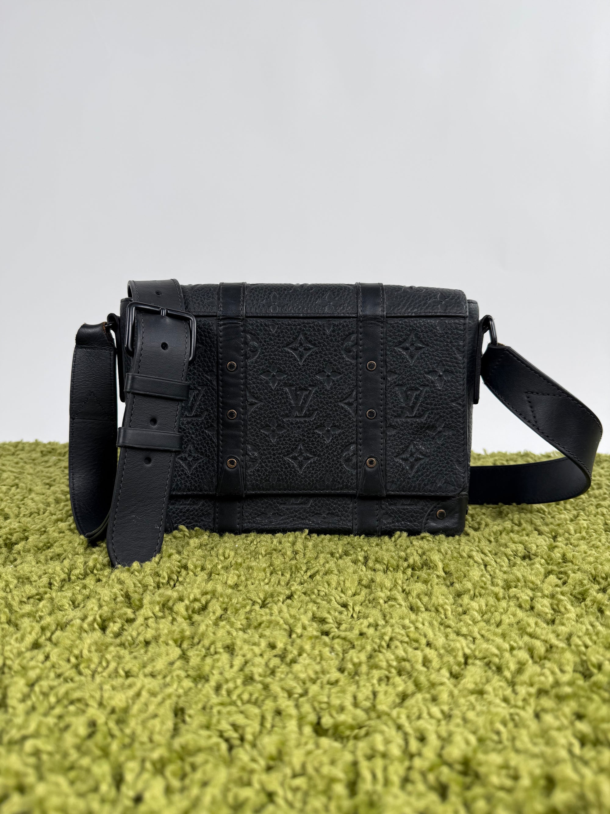 Borsa a tracolla Monogram Taurillon Soft Trunk Messenger Louis Vuitton