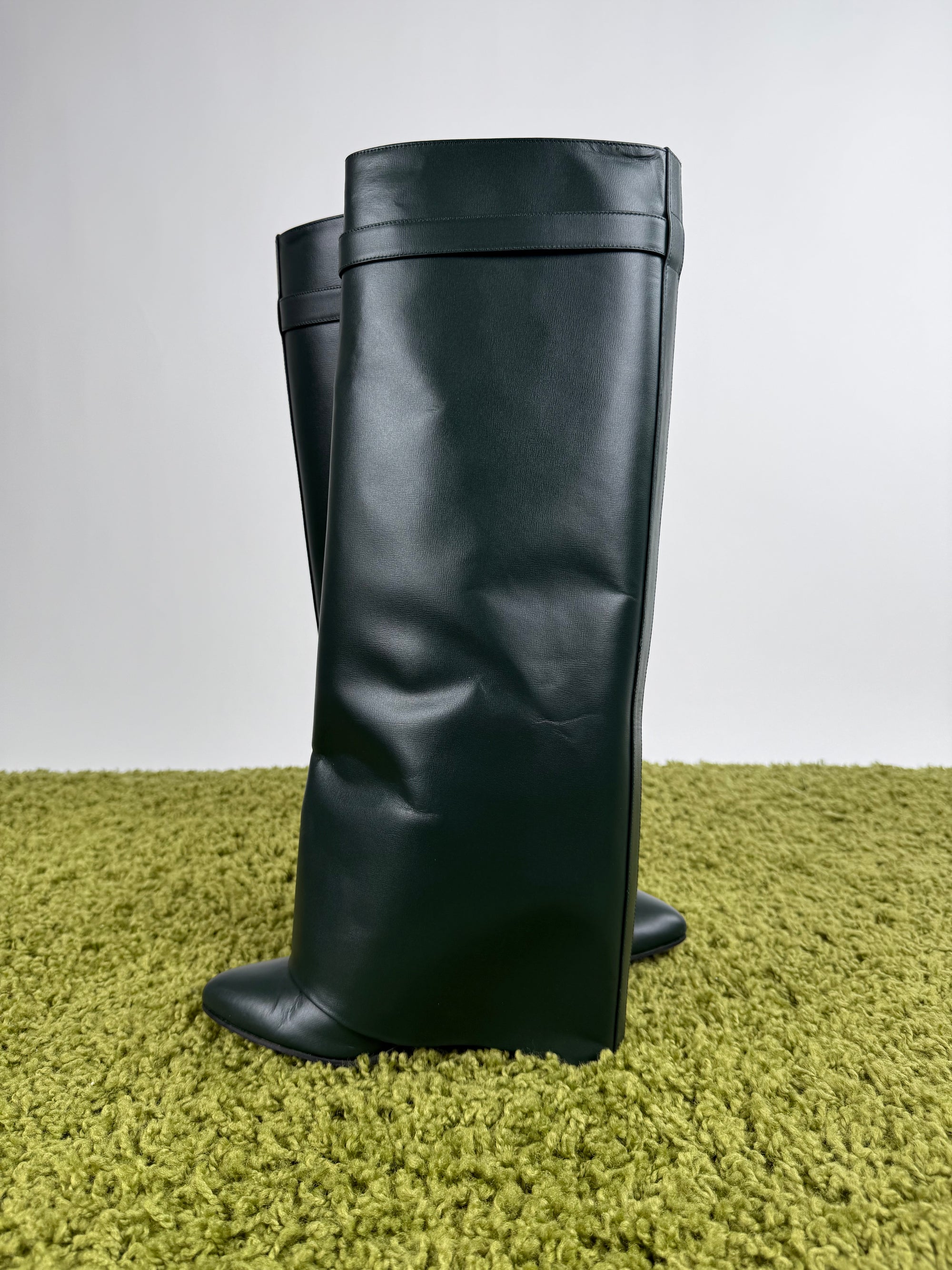 Stivali Shark Lock Verde Scuro Givenchy 39.5