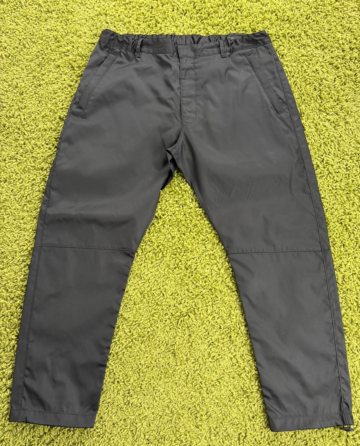 Completo Prada Nero Giacca 54 Pantalone 54 - Second Hand Di Fiore