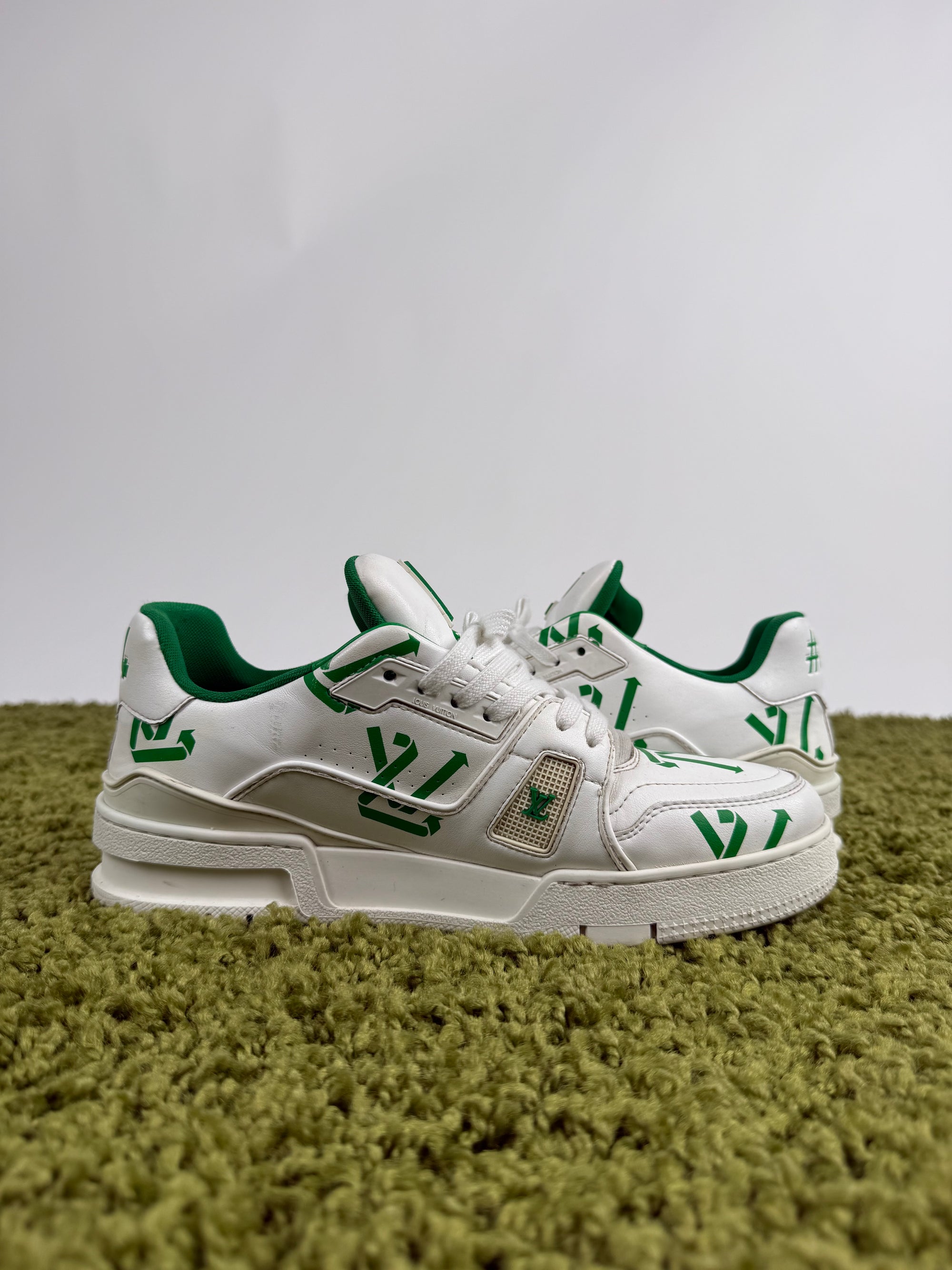 Louis Vuitton Trainer 40 veste 41
