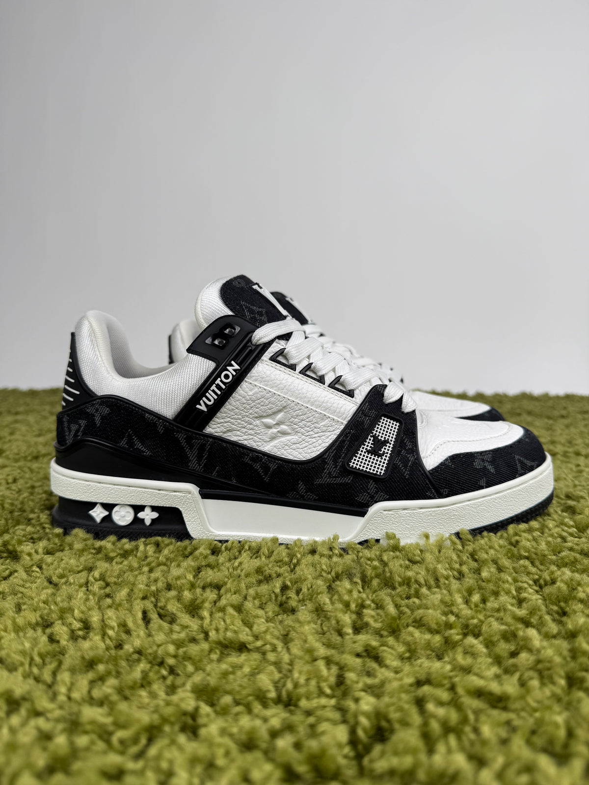 Louis Vuitton Trainer In Denim 7.5