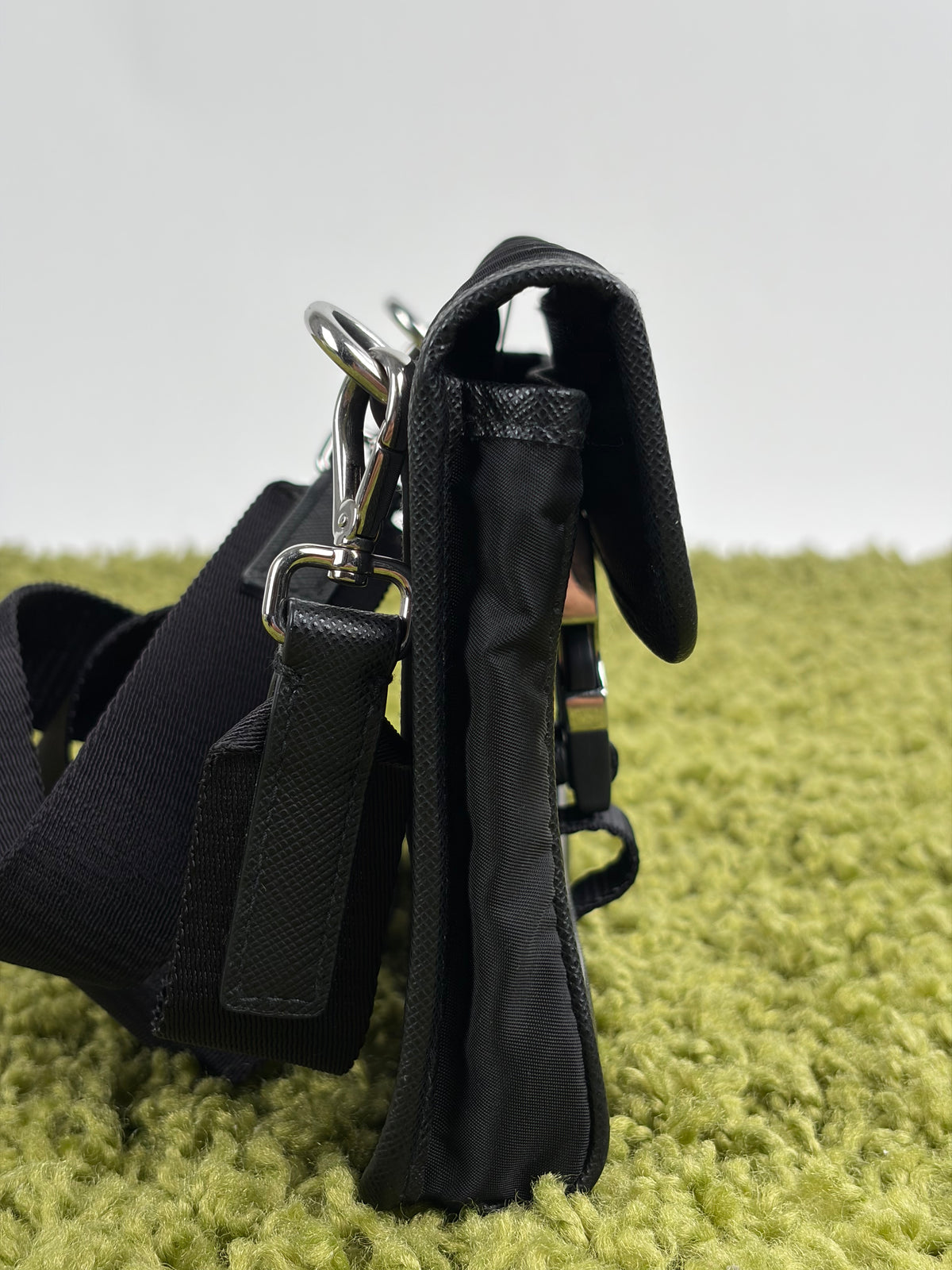 Borsa a tracolla  Prada in Nylon Nero