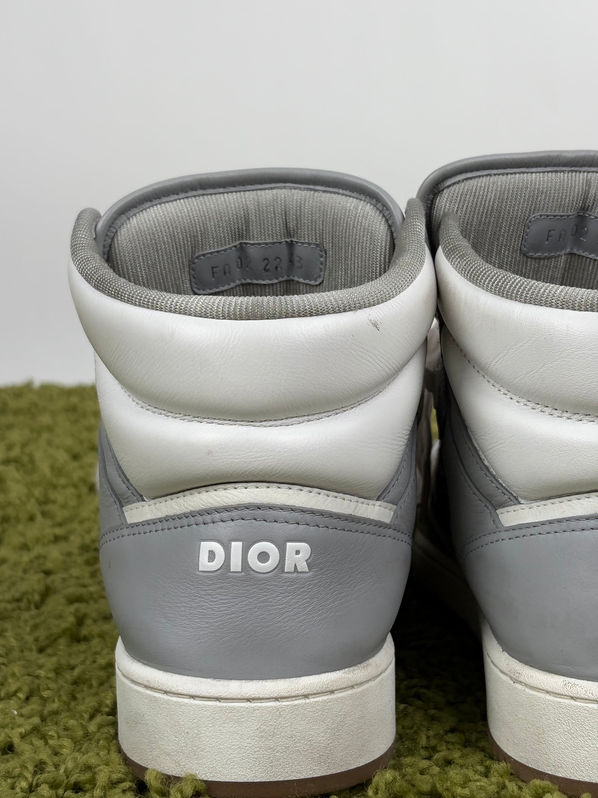 Dior B27 alte Size 43 grigie e bianche